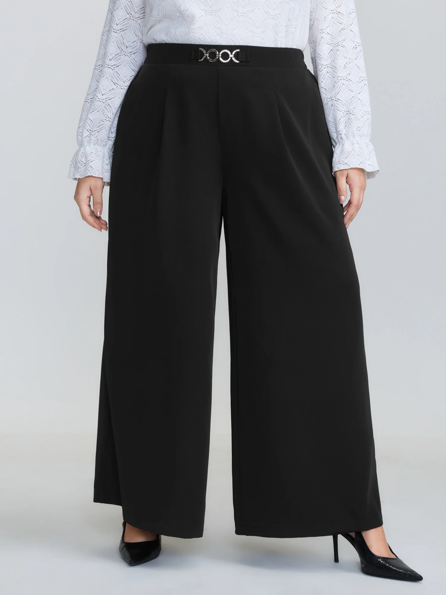 Metal Buckle Detail Wide-Leg Pants