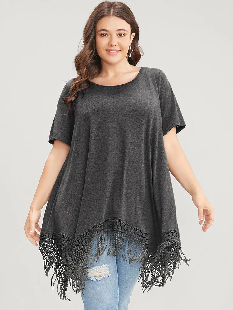 Solid Round Neck Lace Fringe Hem T-shirt