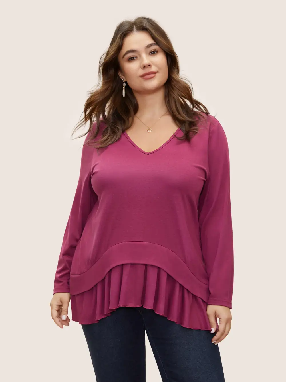 Plain Pleated V Neck Arc Hem T-Shirt