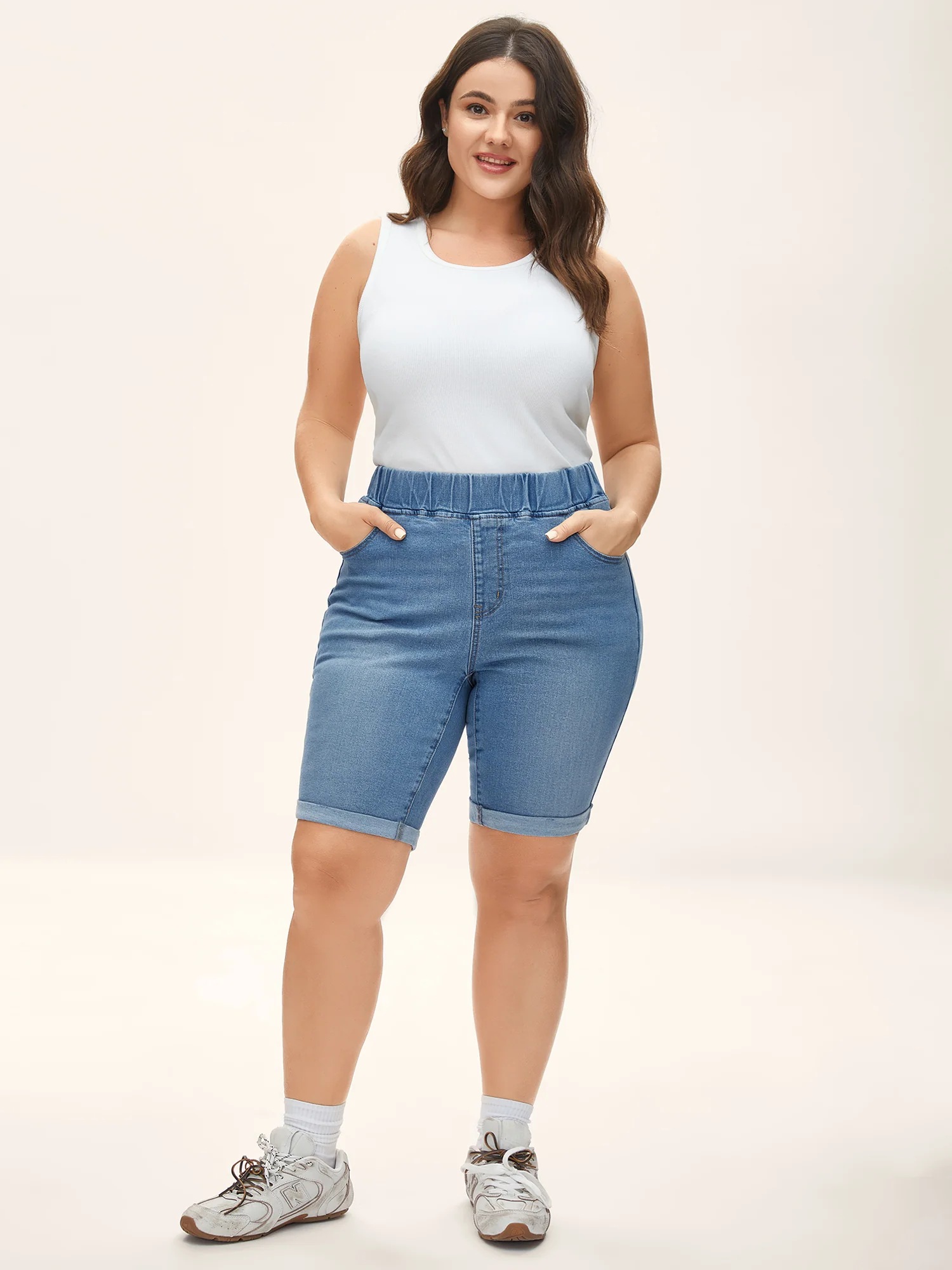 Pull-On Stretchy Waist Denim Shorts