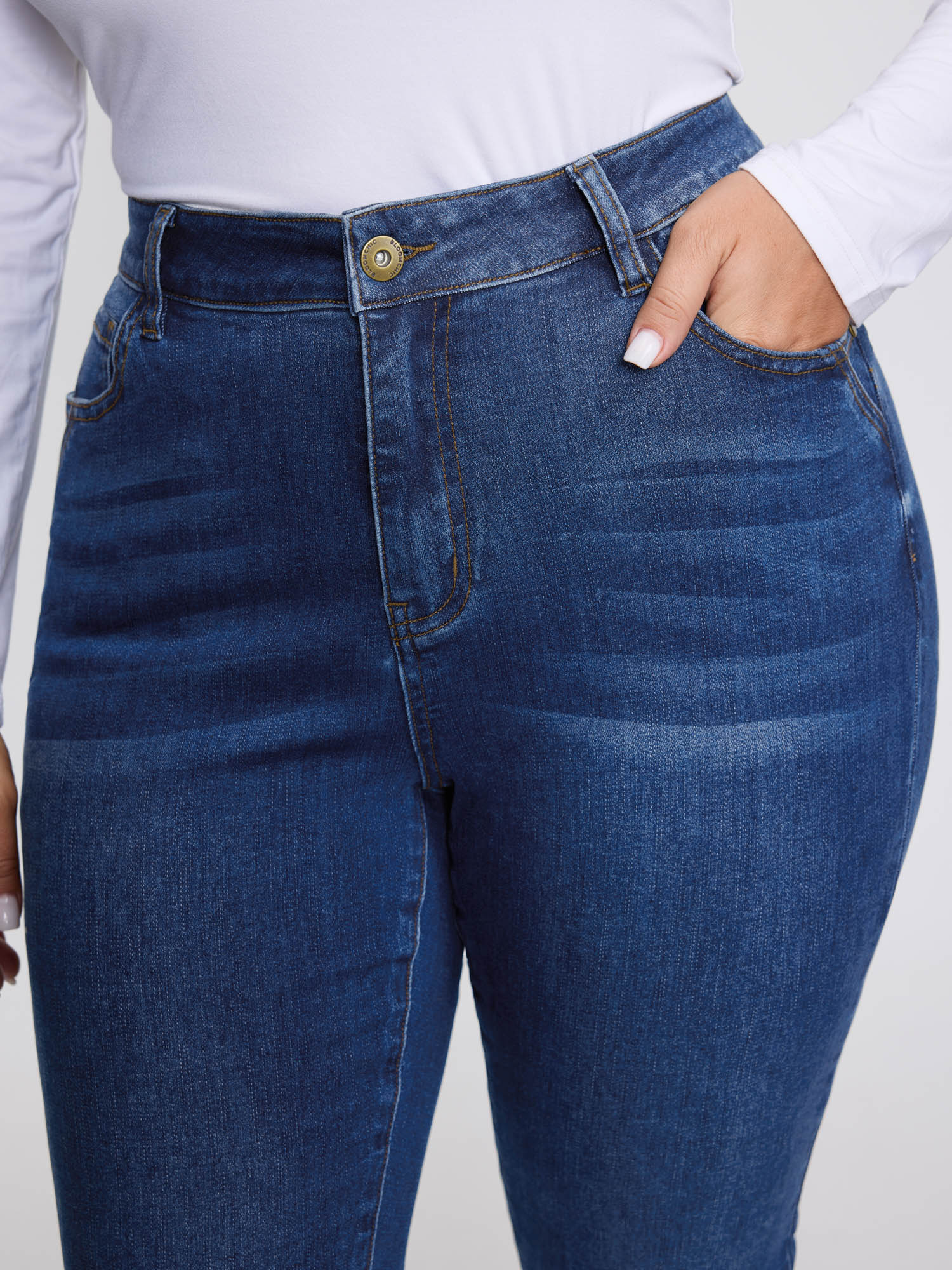 Supersoft Stretchy Mid-Rise Skinny-Fit Jeans