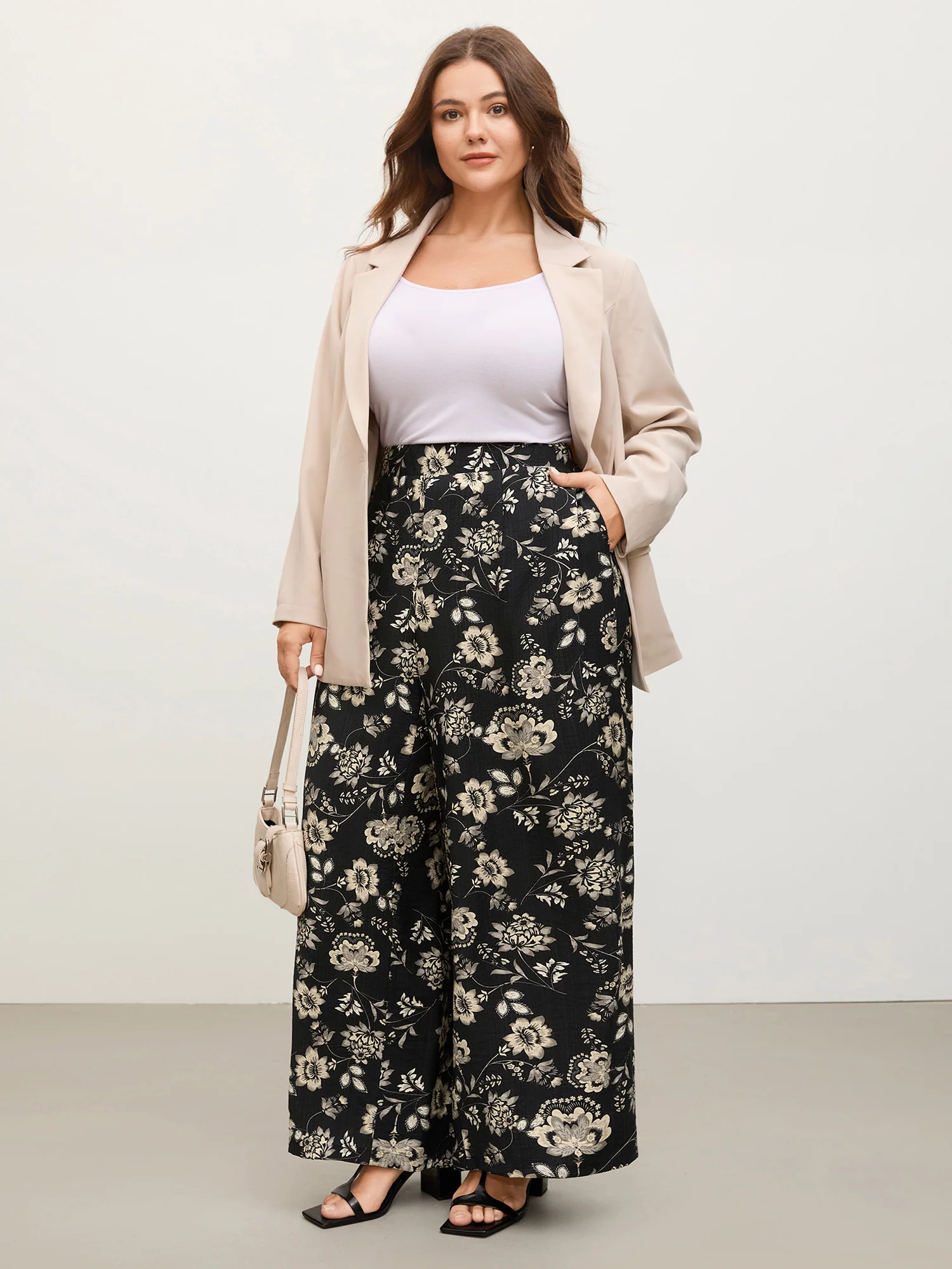 Silhouette Floral Print Wide-Leg Pants
