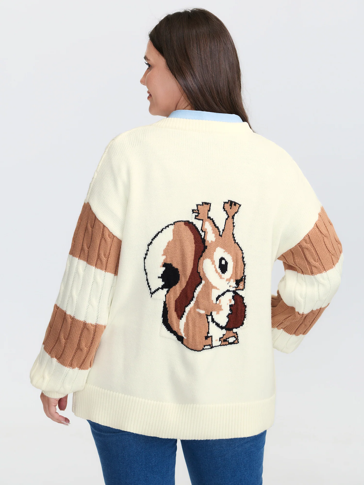 Squirrel Pattern Jacquard Textured Knit Cardigan