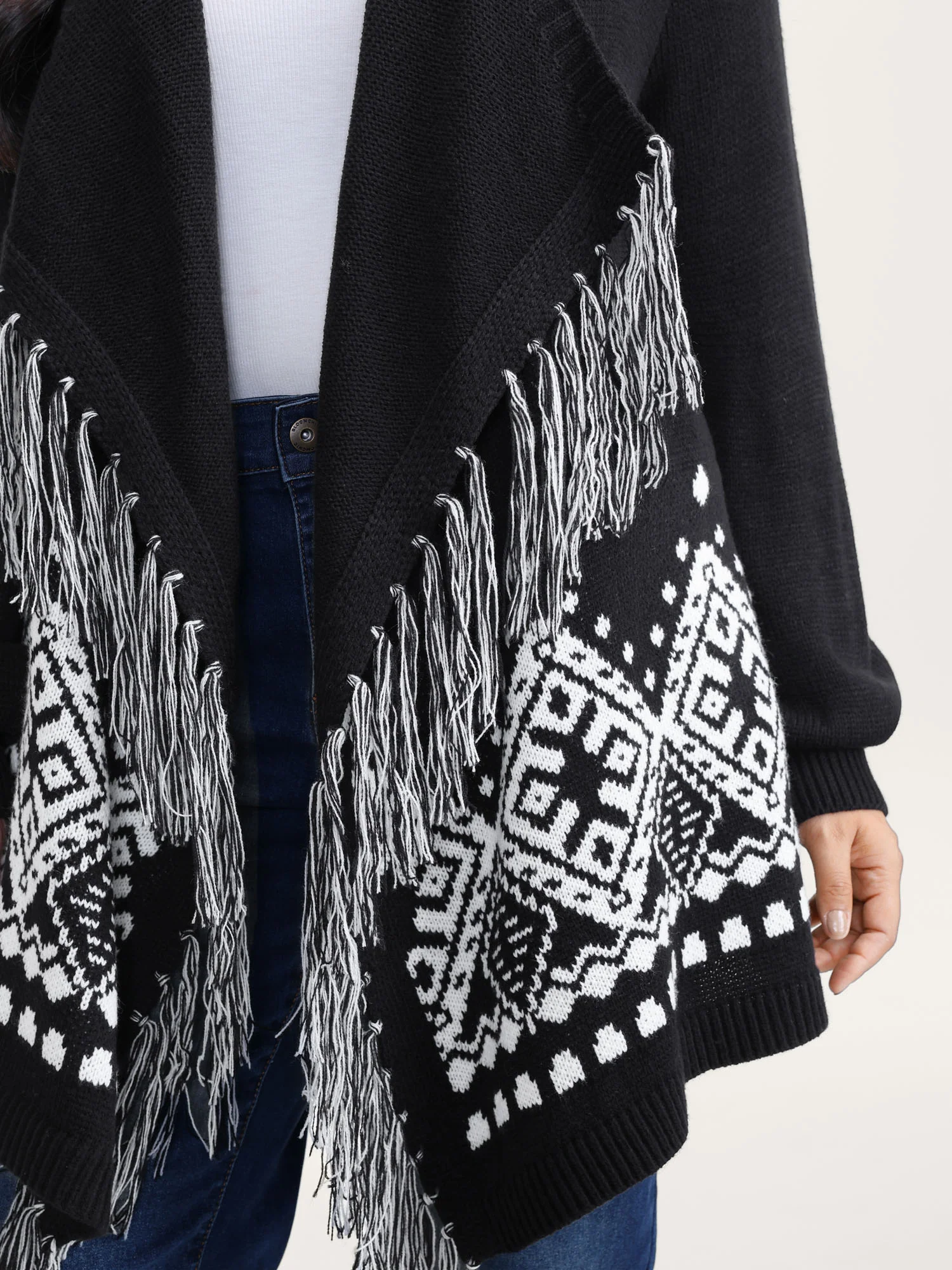 Geometrical Print Tassels Knit Cardigan