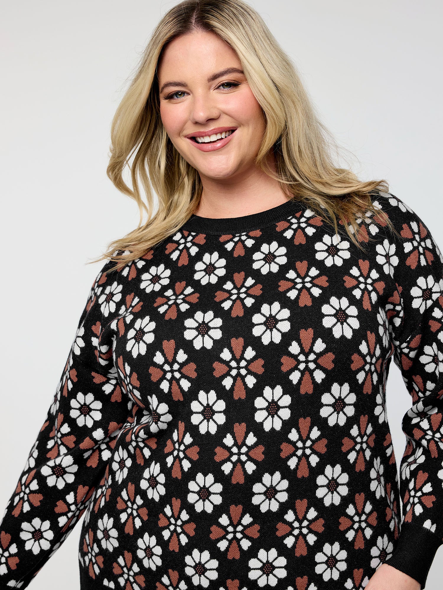 Supersoft Floral Jacquard Contrast Pullover