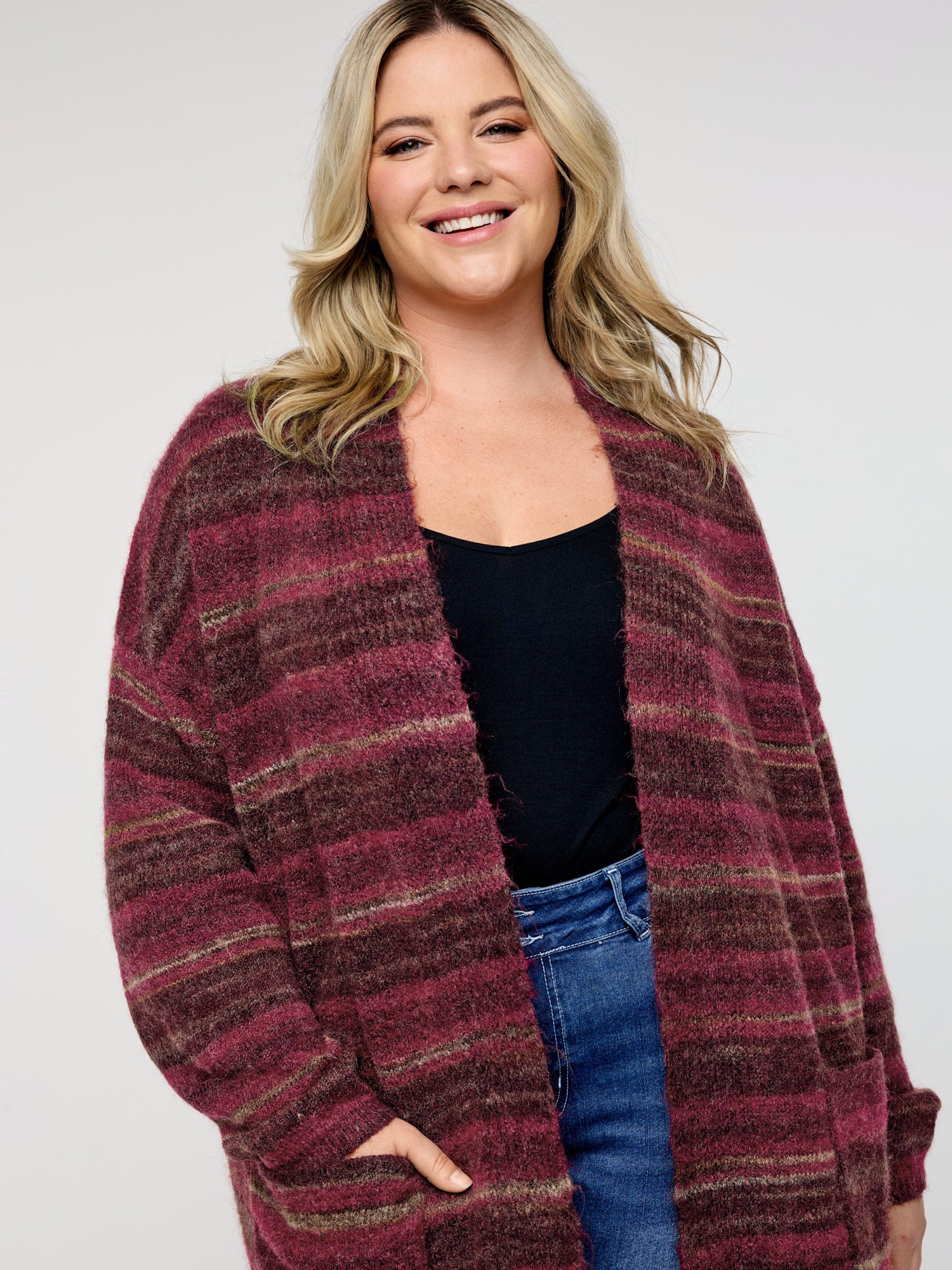 Color Gradient Textured Pockets Knit Cardigan