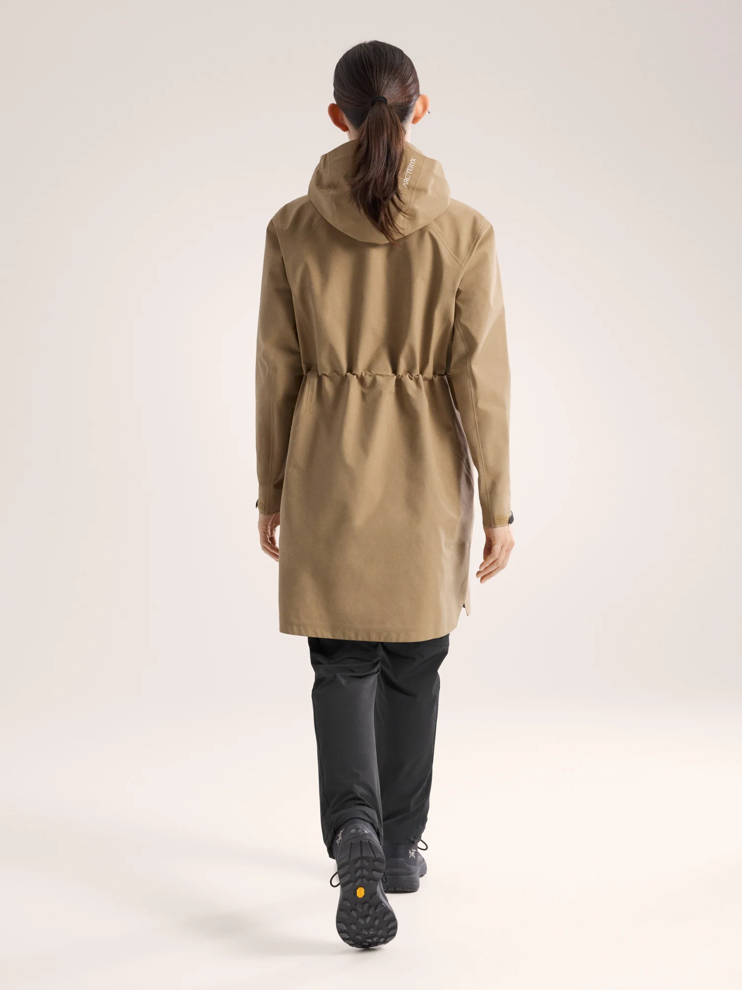 Beta Coat Women's
