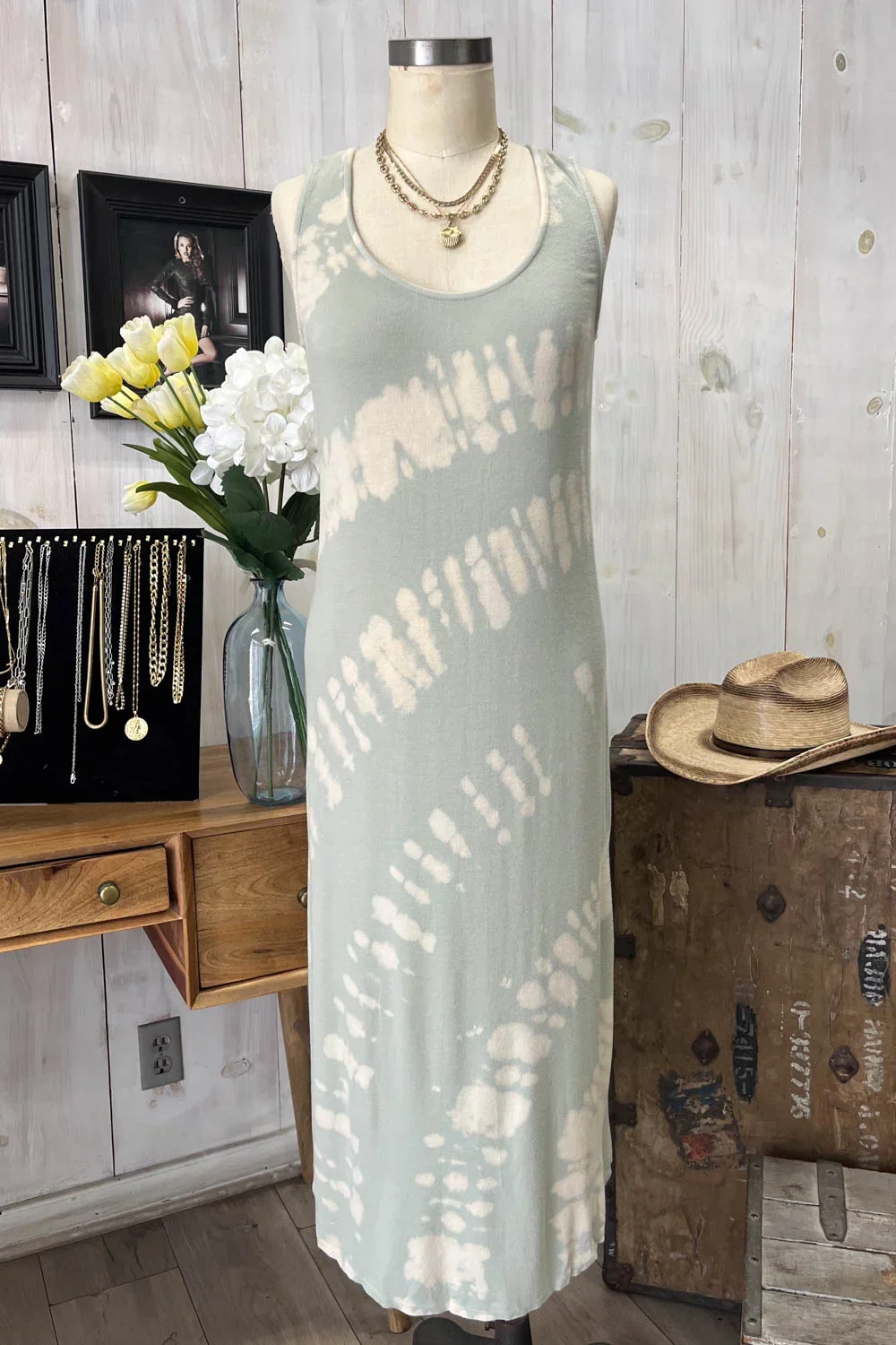 Tie Dye Sleeveless Soft Trendy Boho Summer Fashion Midi Dress