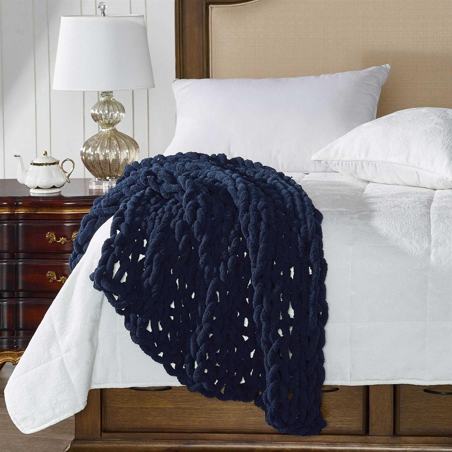 Donna Sharp Chenille Chunky Throw