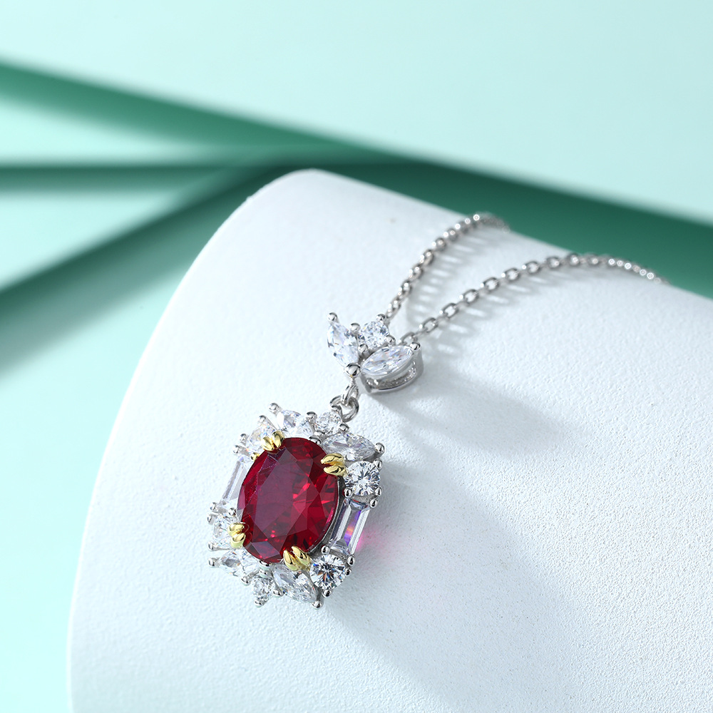 S925 Silver Ruby Pendant Necklace – Radiant Red Gemstone Charm Necklace for Classic and Timeless Beauty
