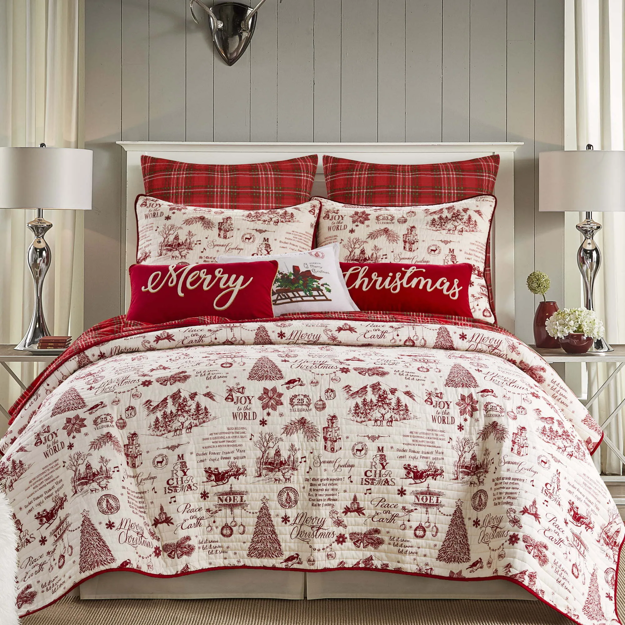 Yuletide Quilt Set – King Quilt (106x92in.) + Two King Pillow Shams (36x20in.) – Christmas Holiday Script – Red and Cream – Reversible – Cotton