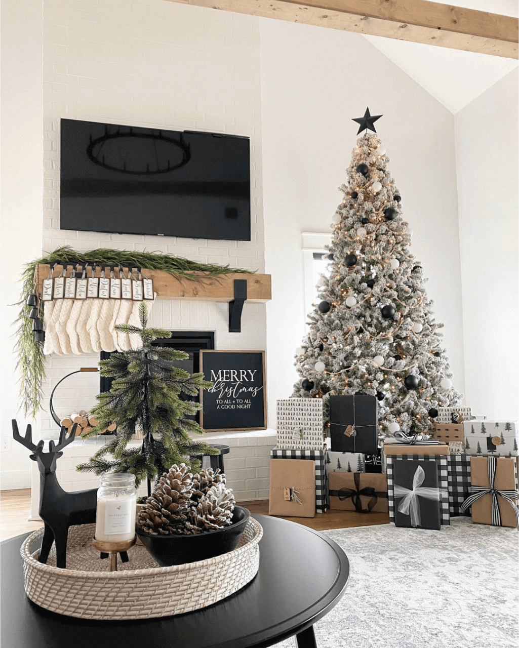 10′ Artificial Christmas Tree Unlit