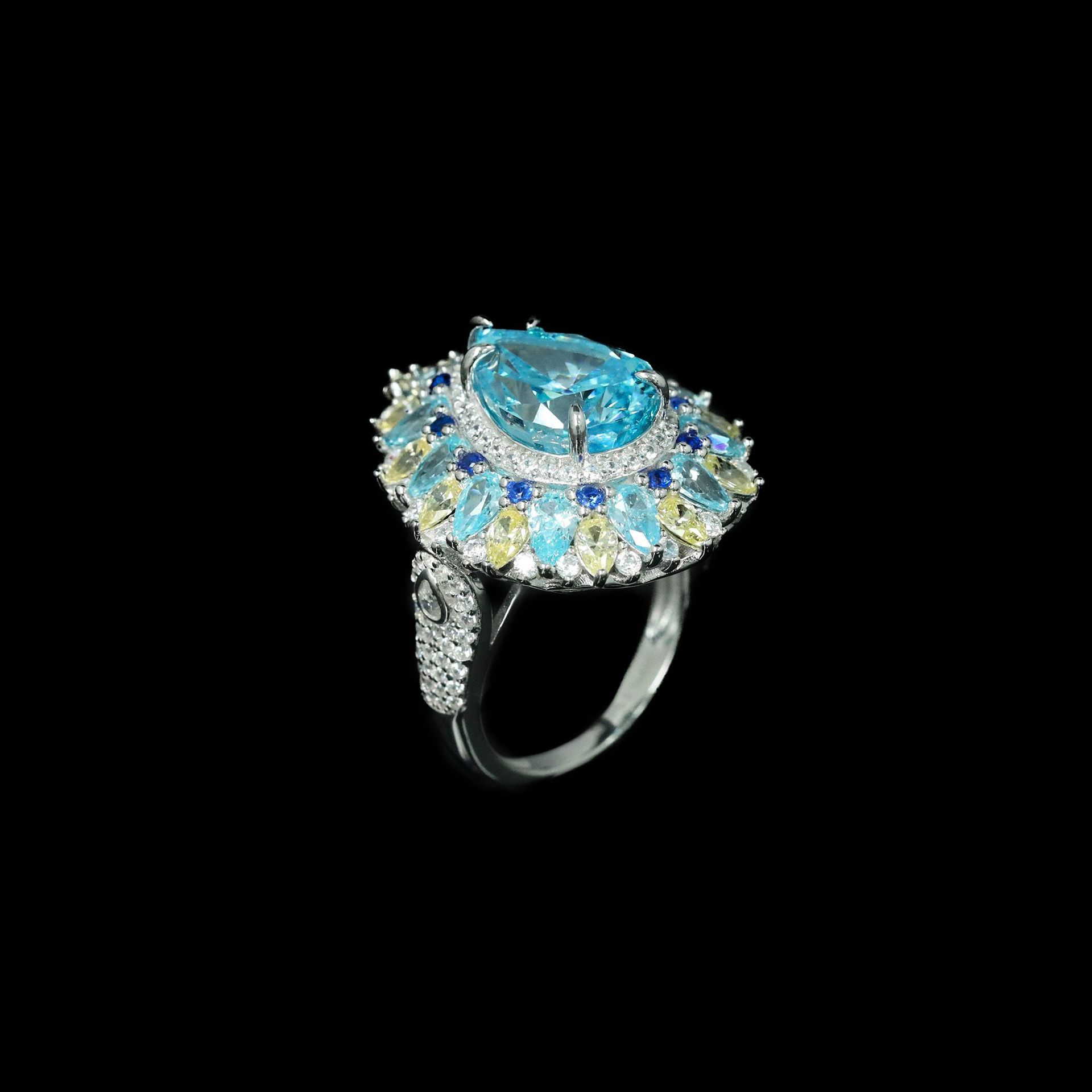 925 Silver Gold-Plated High Carbon Diamond Aquamarine Sea Cocktail Ring