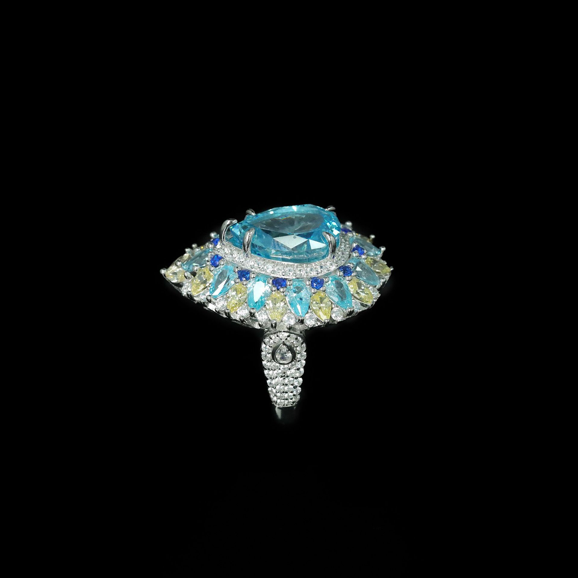 925 Silver Gold-Plated High Carbon Diamond Aquamarine Sea Cocktail Ring