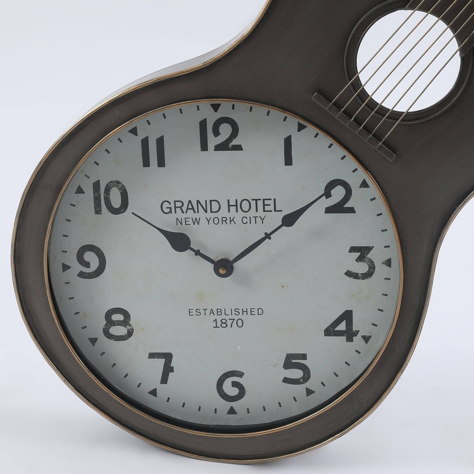 Luxen Home WHA764 Metal Guitar Wall Clock