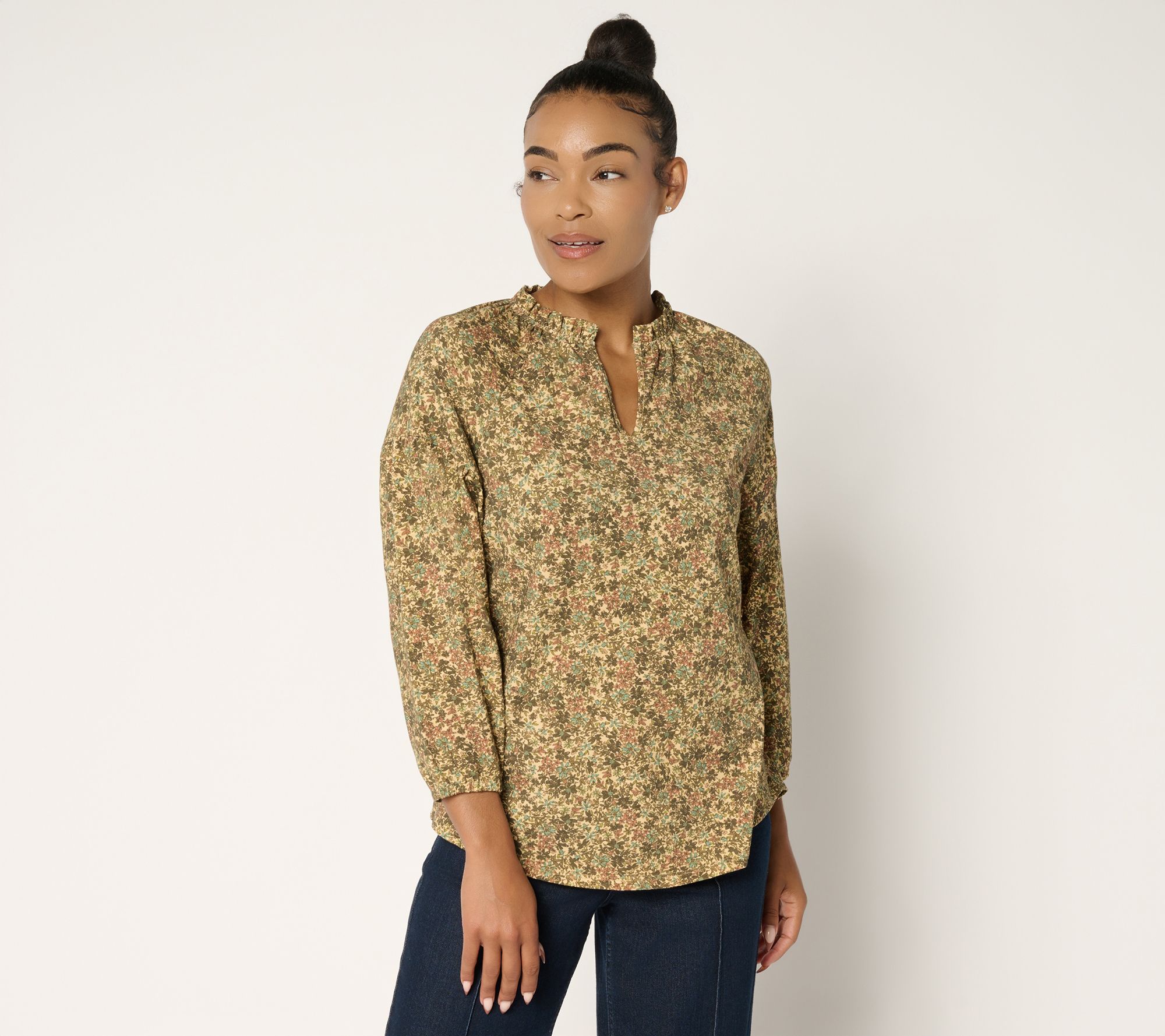 Ree by The Pioneer Woman Printed Ruffle Neck Blouson Knit Top