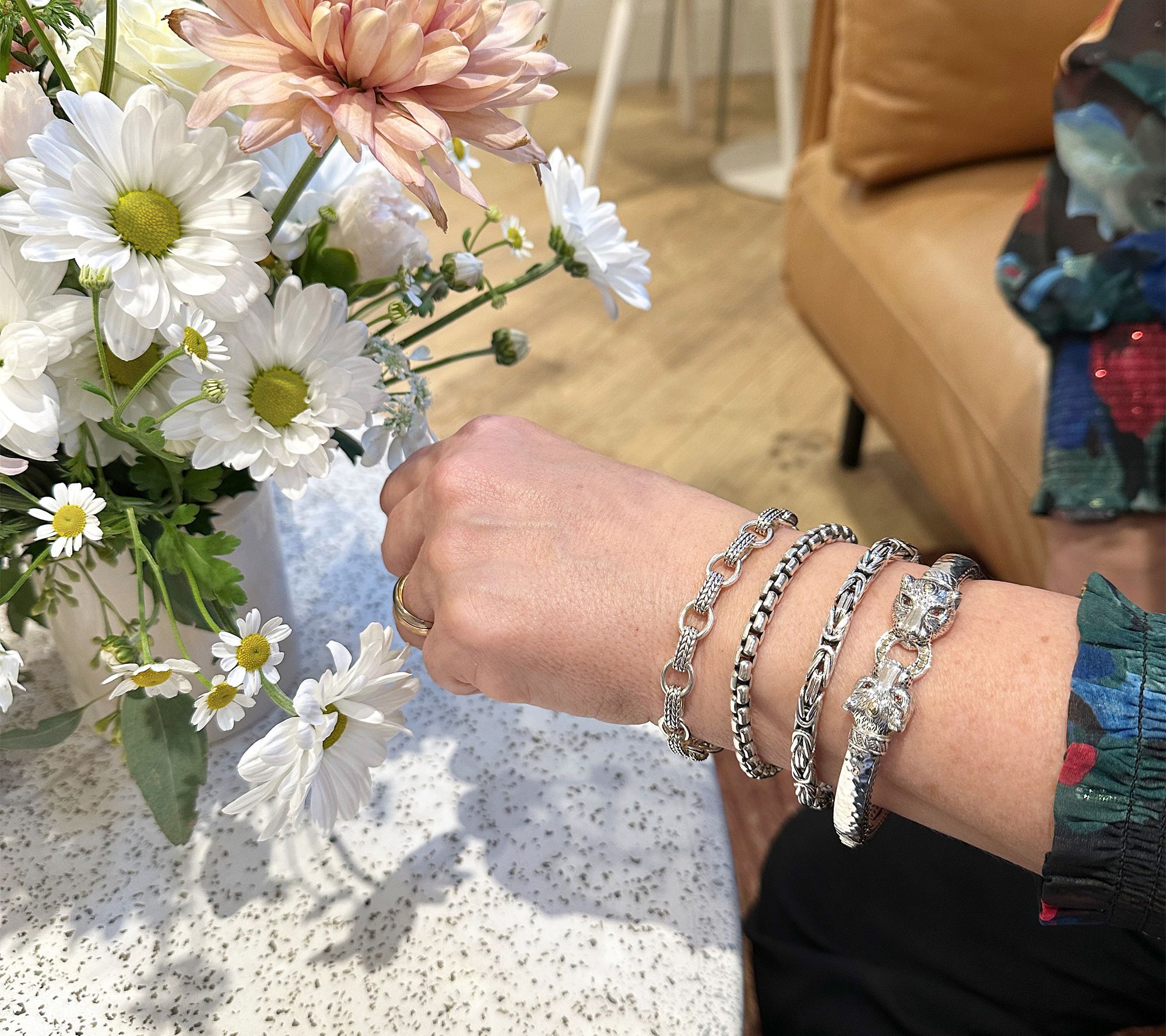 JAI Sterling & 14K Figurative Bangle Bracelet, 31.9g