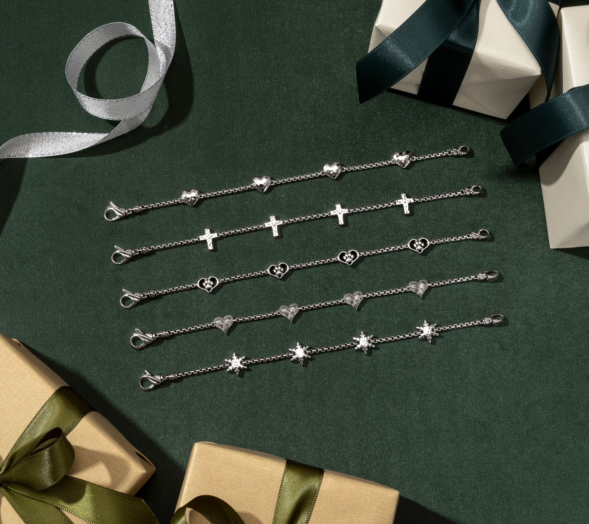 JAI Sterling Silver Symbols of Love Box Chain Station Bracelet