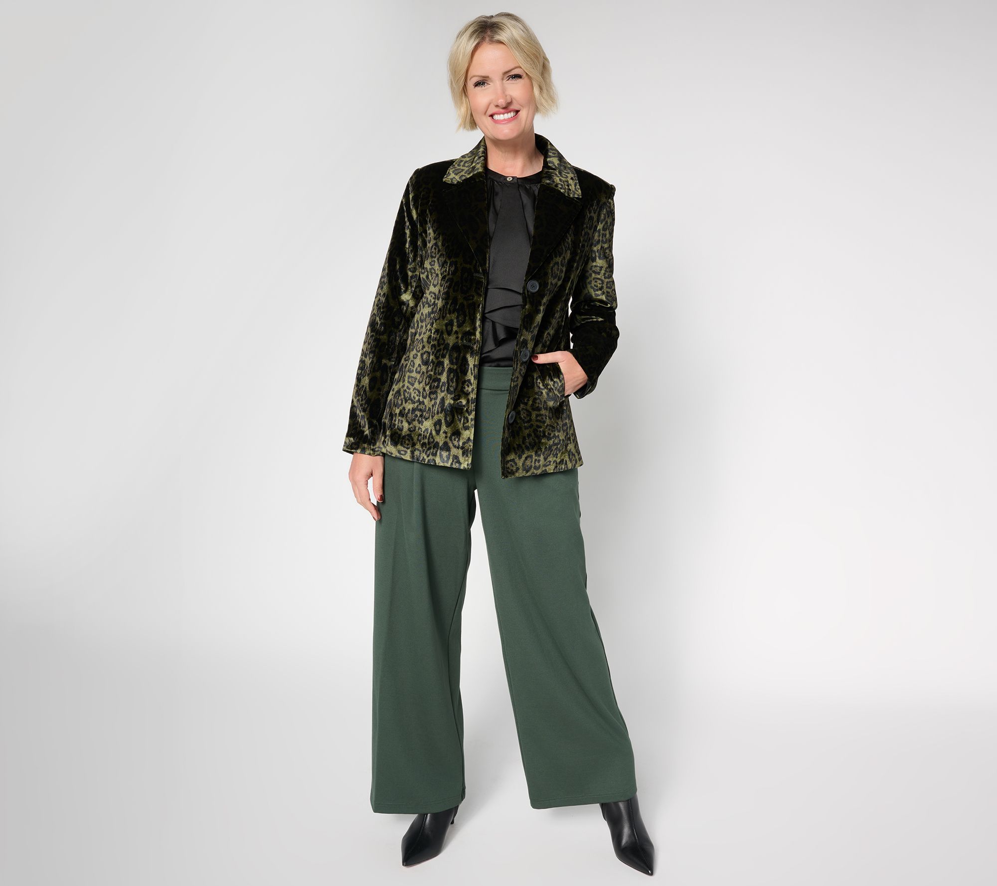 by Stacy London Single Breasted Velvet Blazer