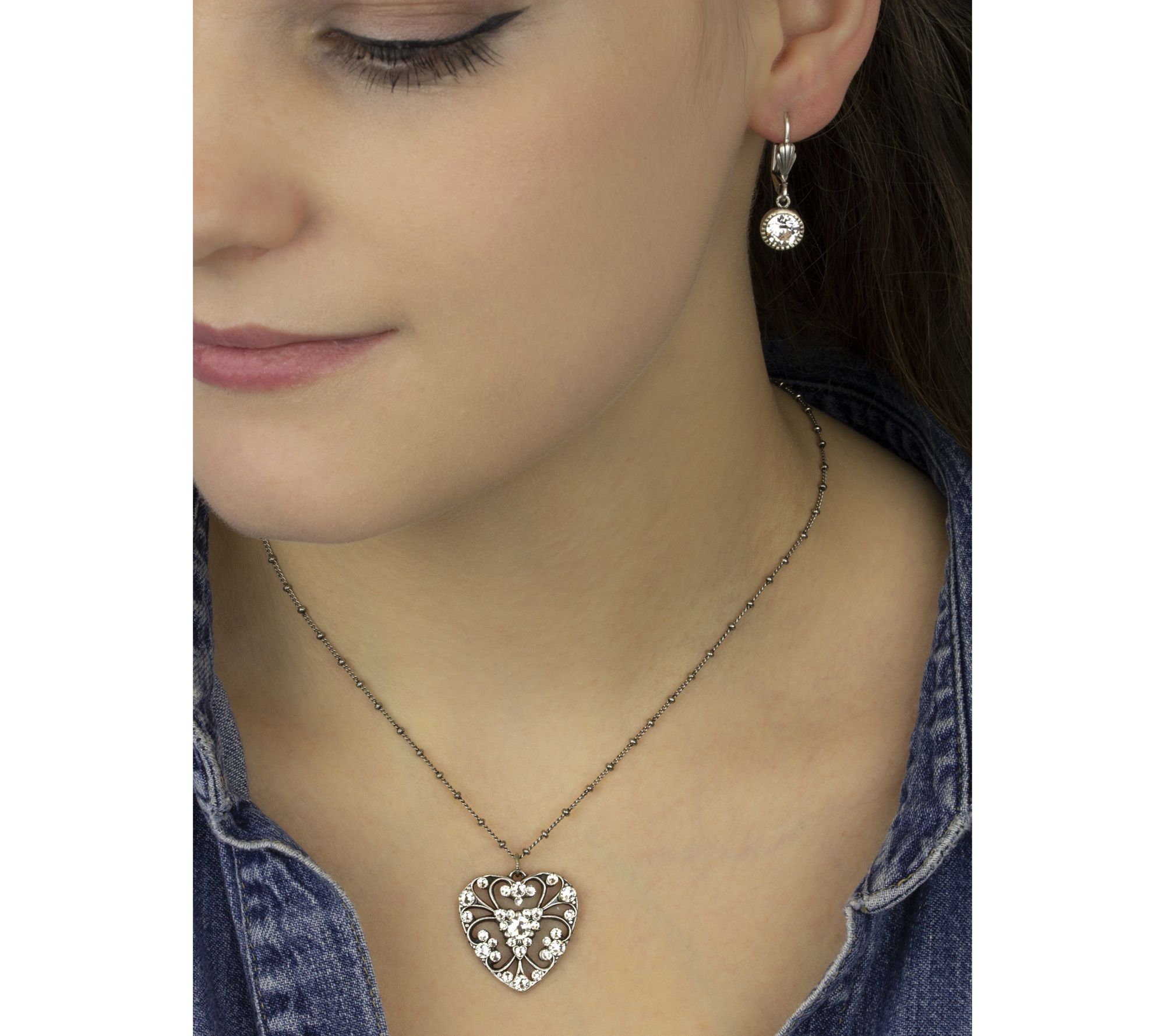Anne Koplik Crystal Lace Heart Neckla ce & Earrings