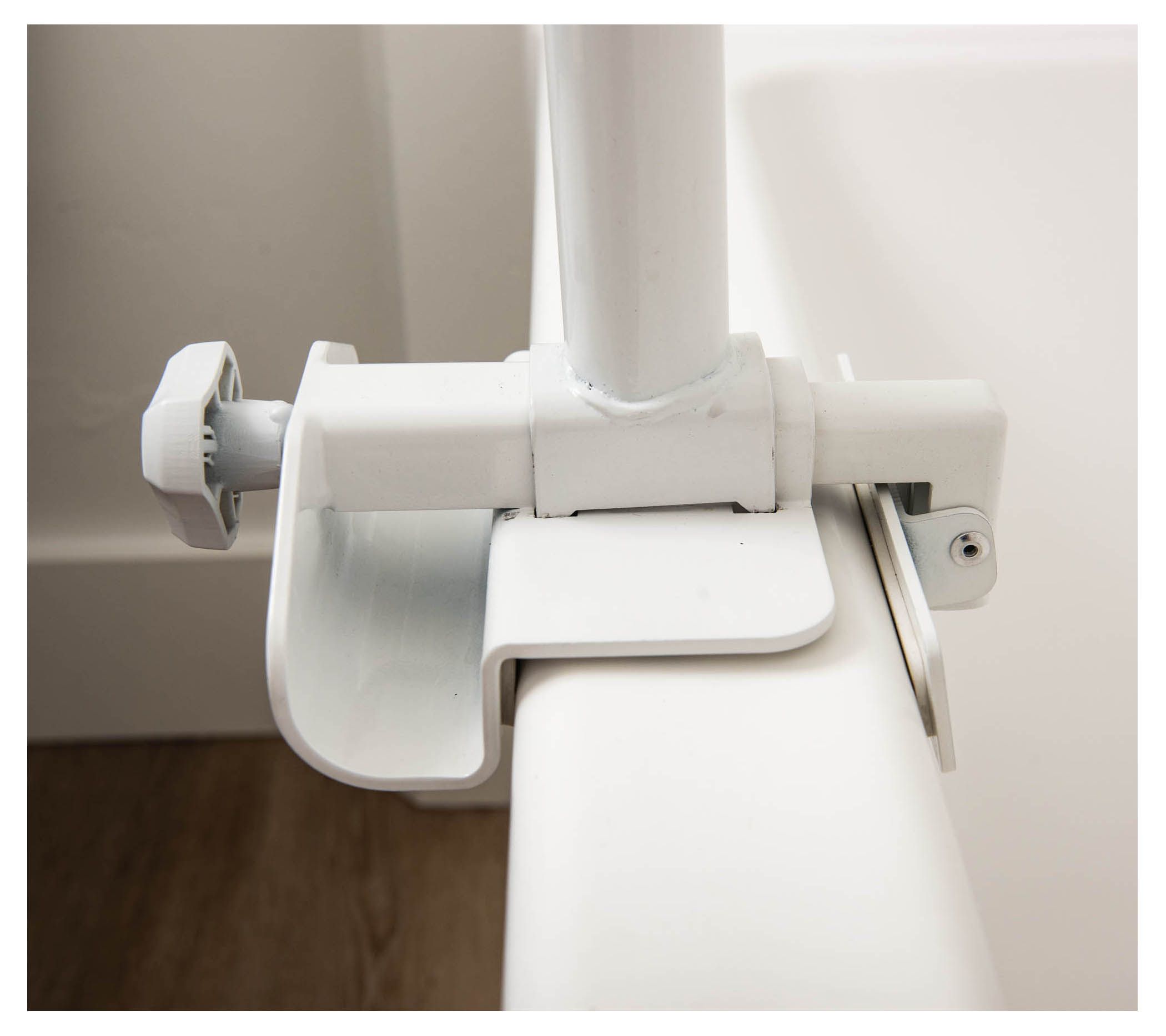 Stander Bathtub Security Pole and Curve Grab Bar