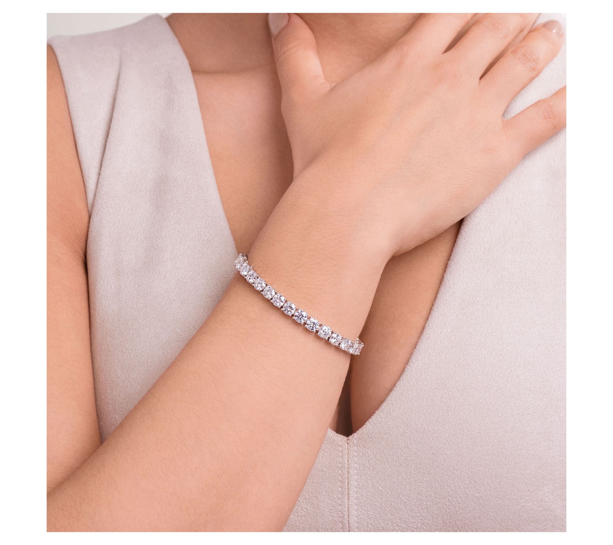 Sterling Silver 12.30 cttw Moissanite Tennis Bracelet