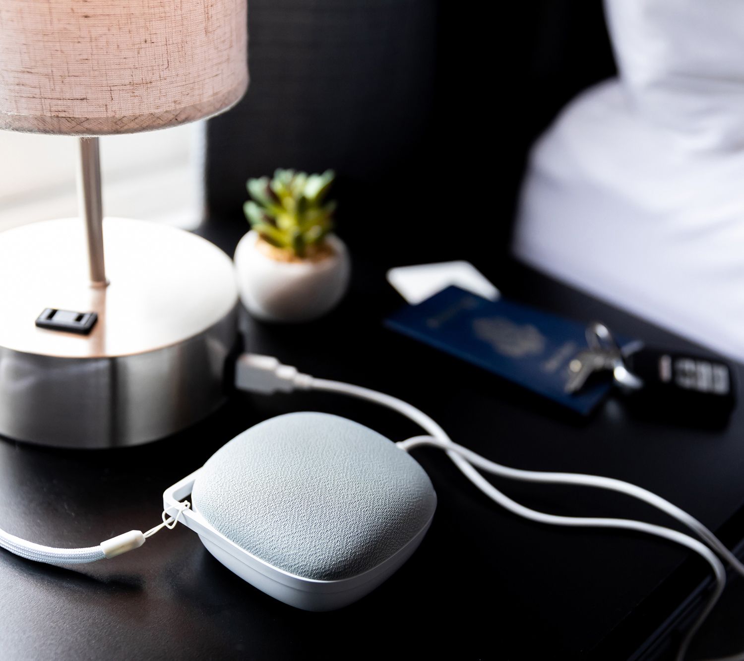 Yogasleep Travelcube Portable Sound Machine