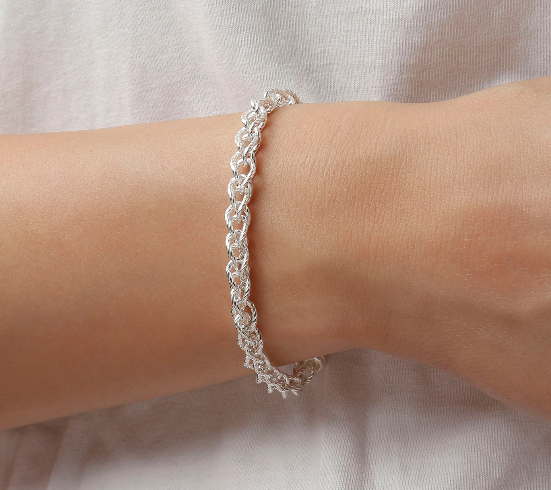 UltraFine Silver Textured Spiga Link Bracelet,2g