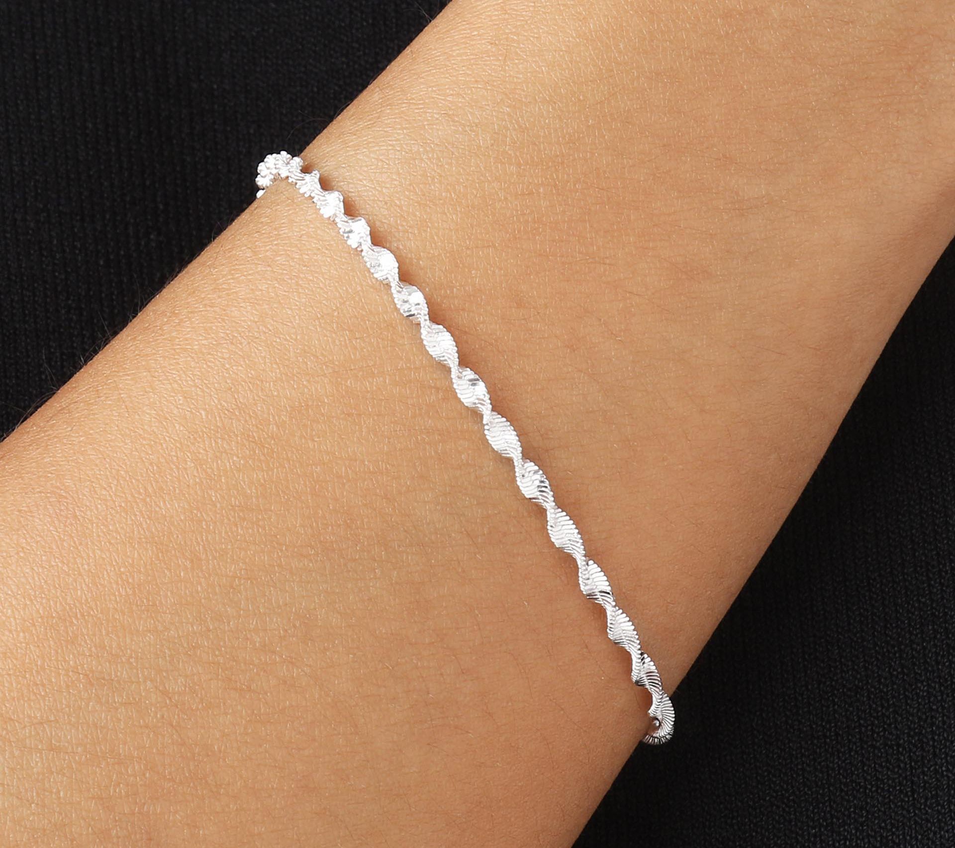 UltraFine Silver Twisted Herringbone Bracelet 1.9g