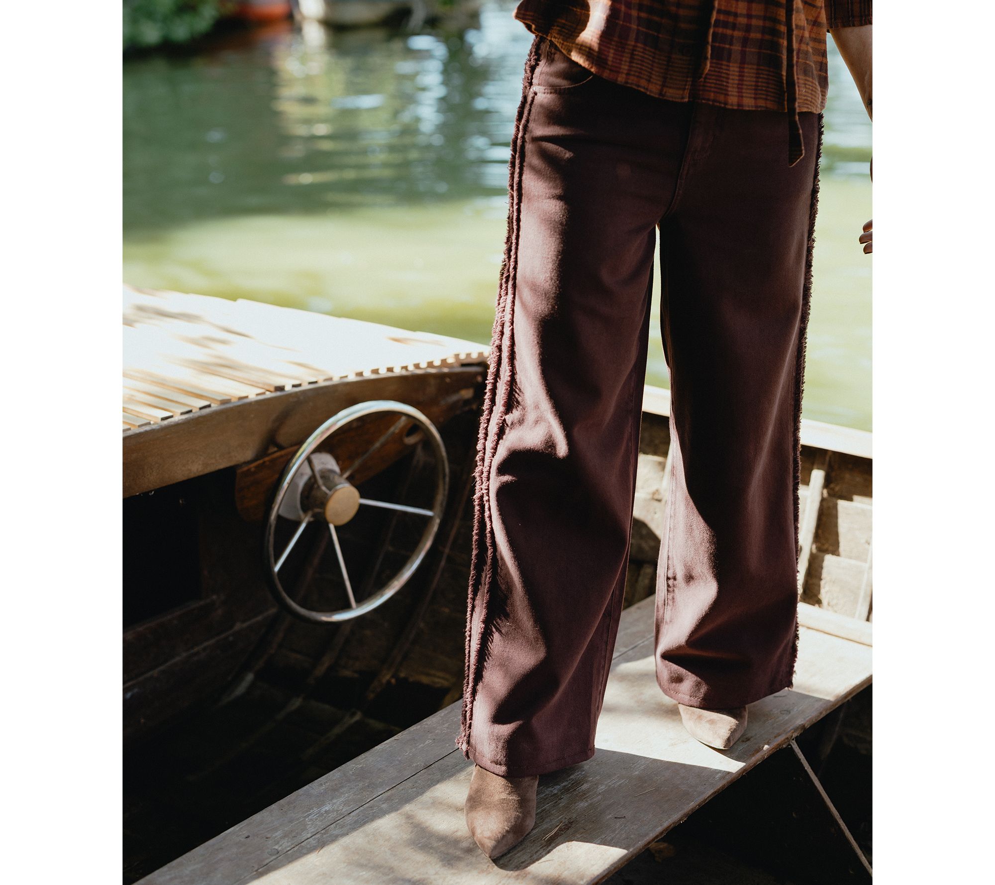 Me by Jennie Garth Petite Fray Detail Wide Leg Jeans