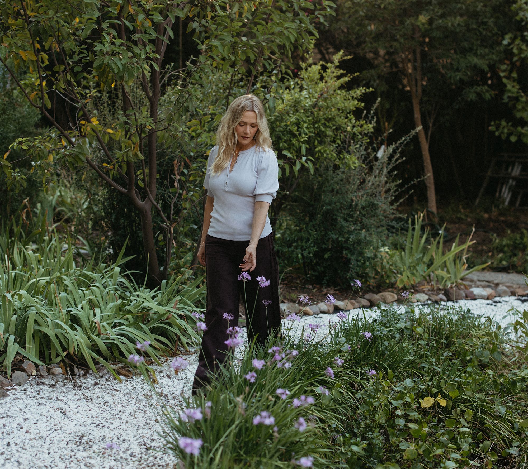 Me by Jennie Garth Poet Puff Sleeve Henley Top