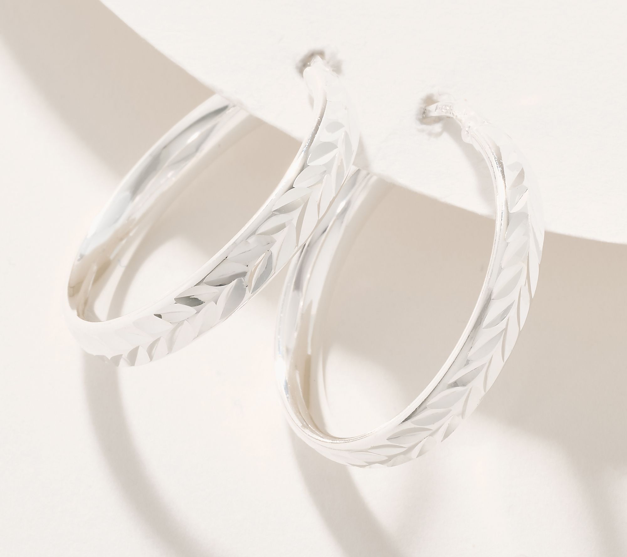 UltraFine 950 Silver Diamond Cut 1