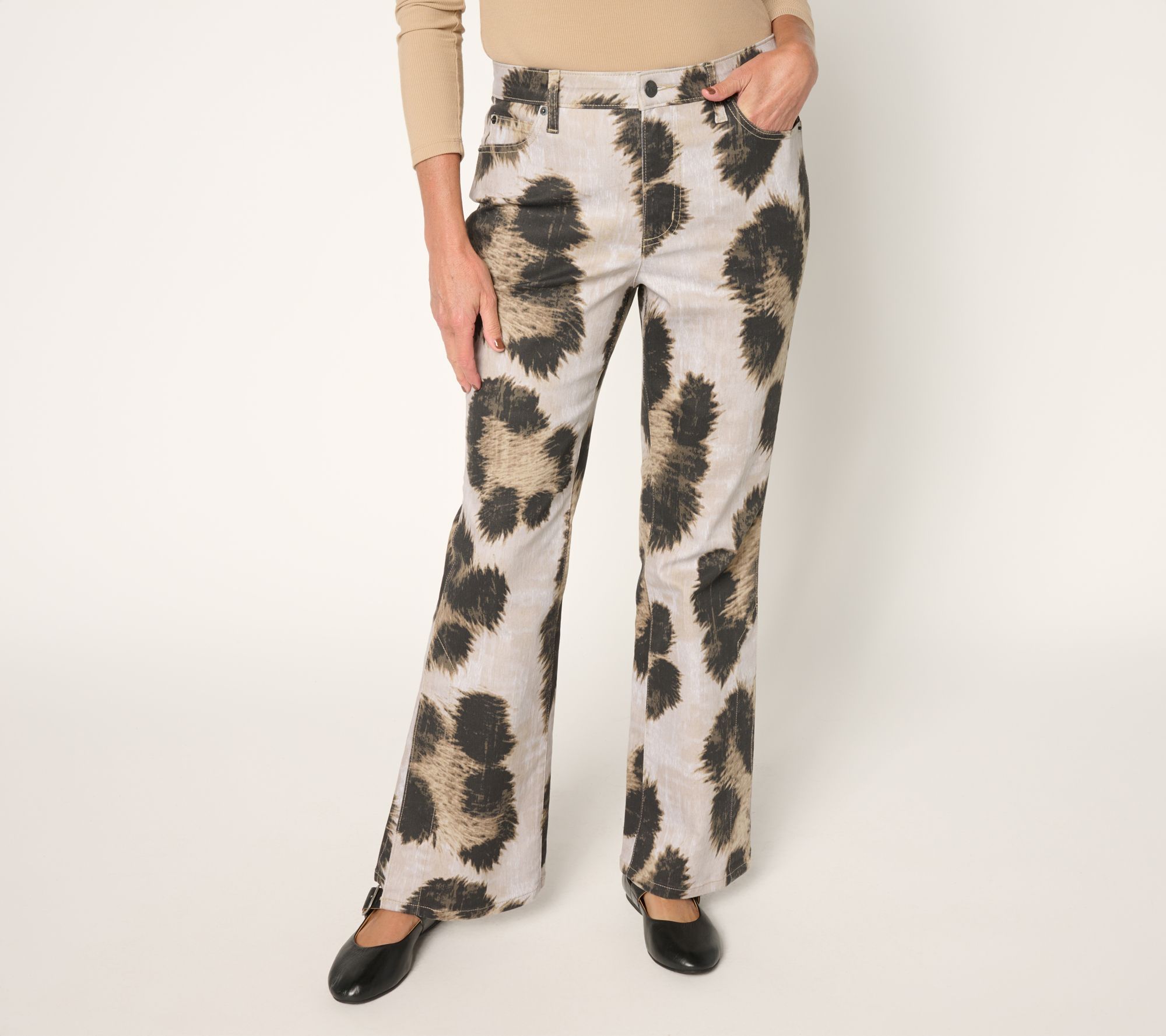 Me by Jennie Garth Regular City Flare Jeans- Cheetah