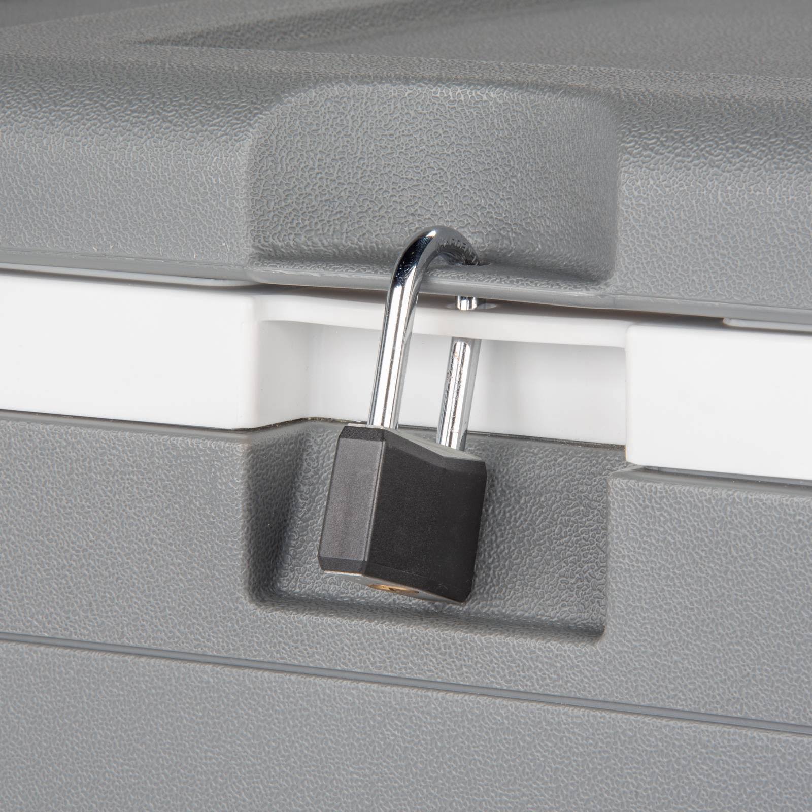 Igloo Mission 50 Quart Cooler, Gray