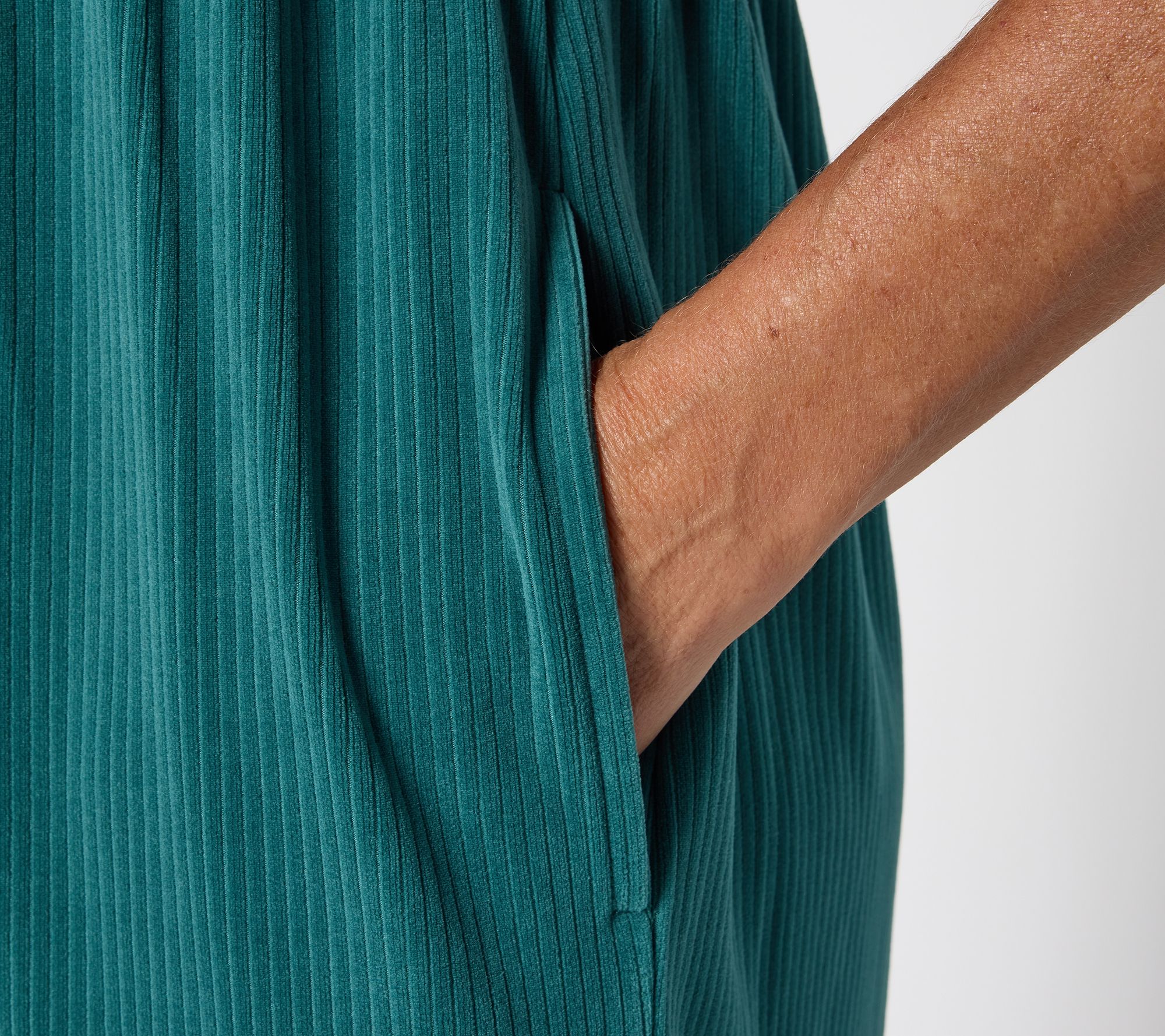 Denim & Co. Regular Heritage Velour Knit Midi Dress