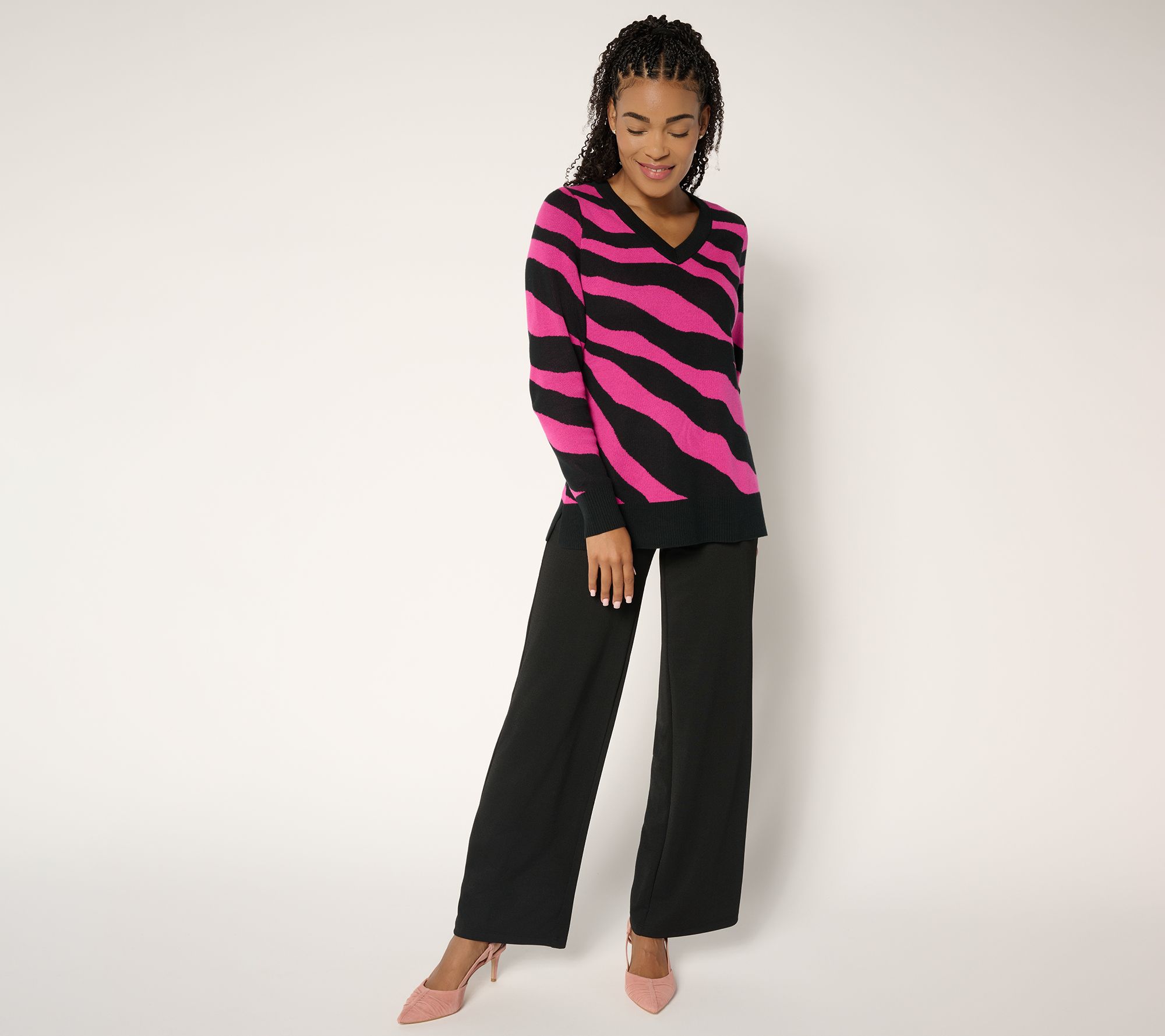 Brandis Dress Out Loud Graphic V-Neck Intarsia Sweater