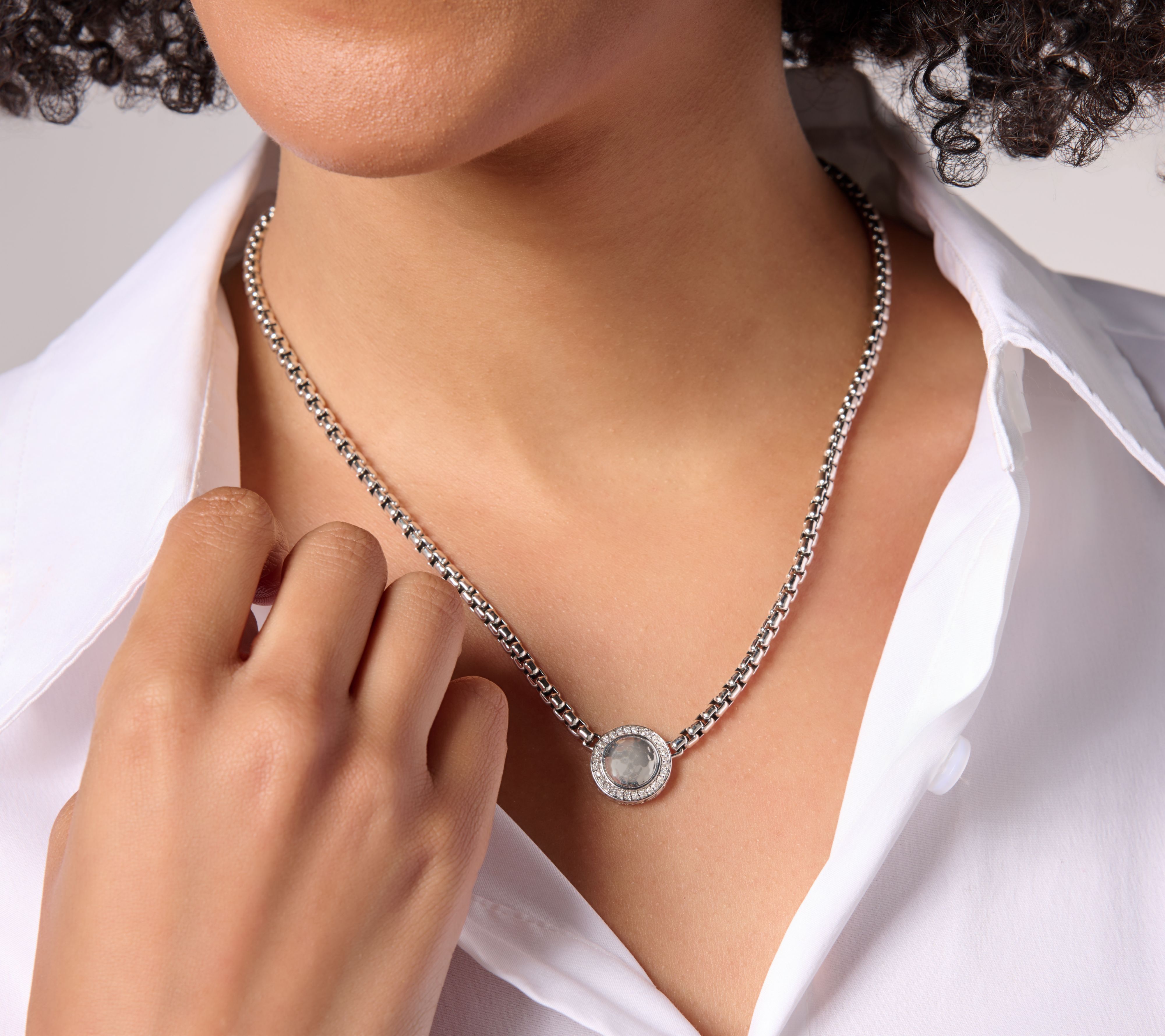 JAI Sterling Silver Hammered Disk & Diamond Box Chain Necklace