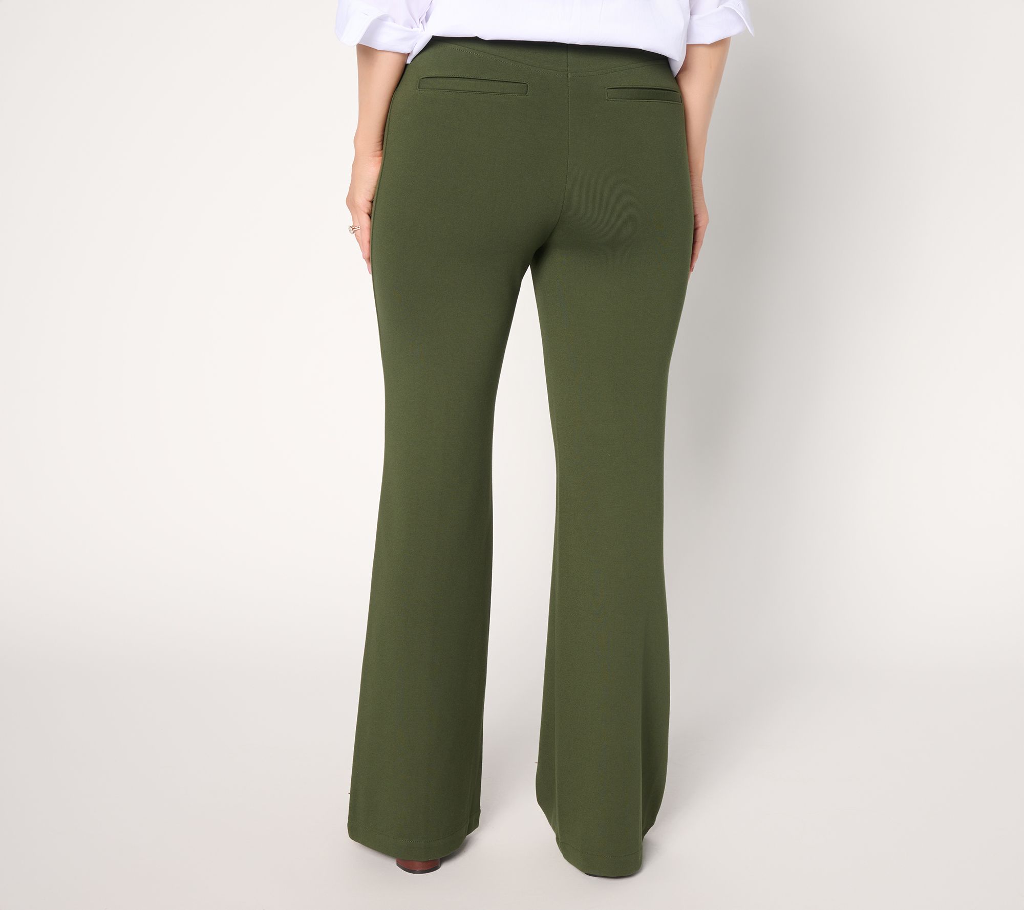 Studio Park x Sandra Bennett Petite Pull-On Ponte Flare Pant