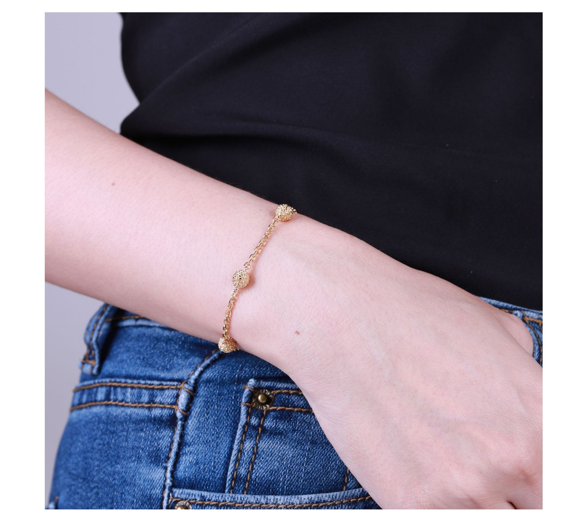 Tiffany Kay Stu dio 14K Clad Pu rl Knit Ball St ation Bracelet