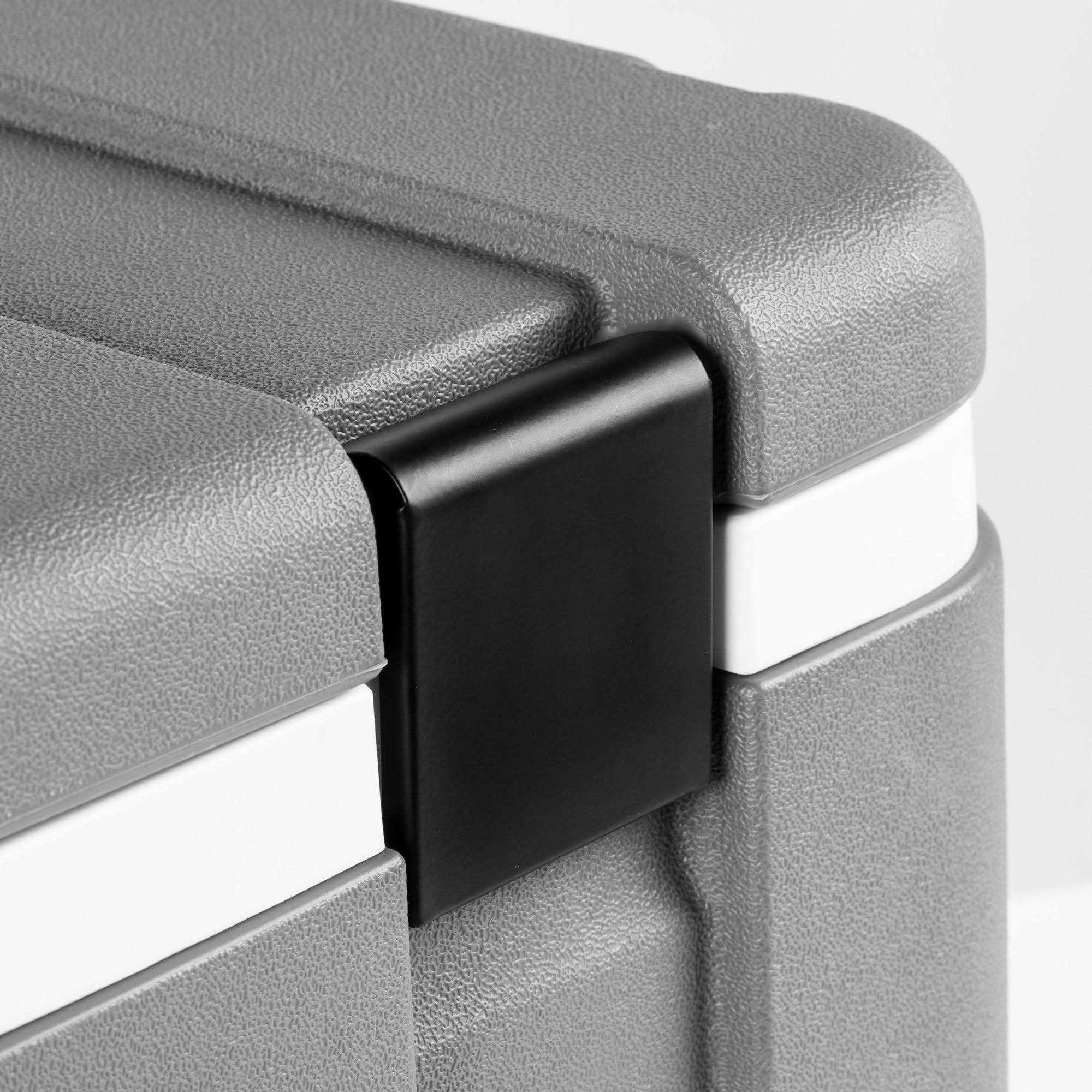 Igloo Mission 50 Quart Cooler, Gray