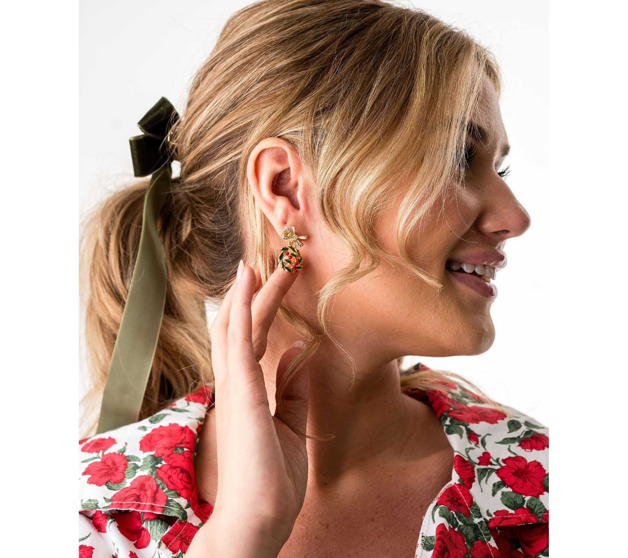 Violet & Brooks Vintage Christmas Drop Earrings