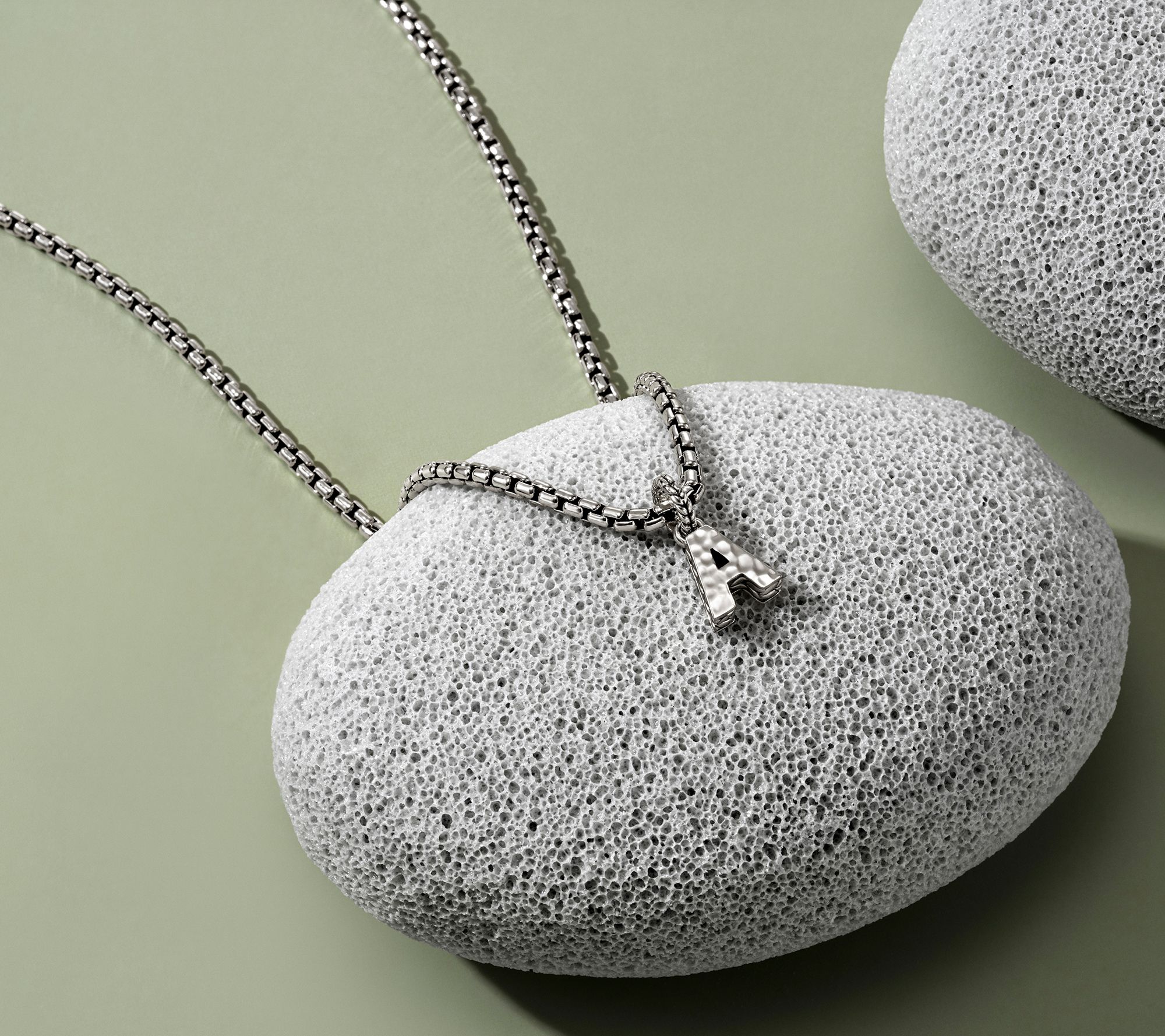 JAI Sterling Silver 2.7mm Box Chain Initial 18