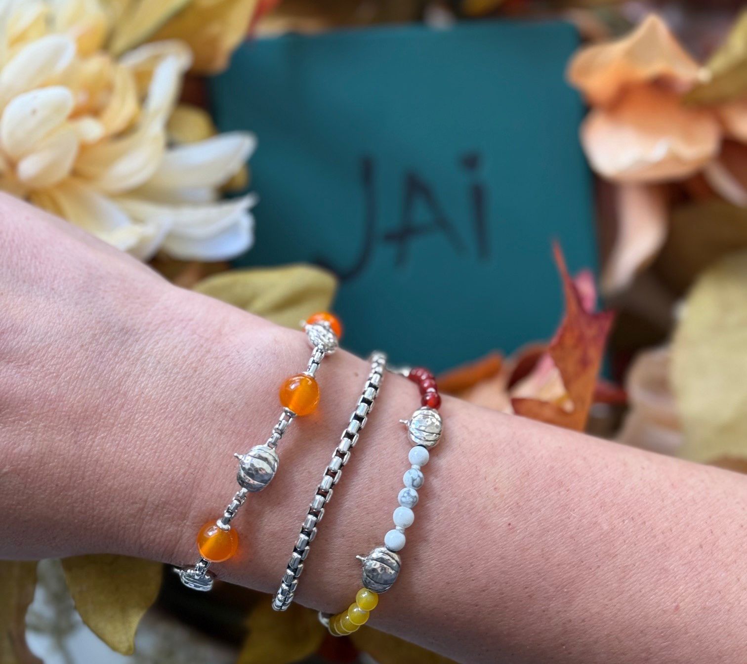 JAI Sterling Holiday Symbol Gemstone Bead Box Chain Bracelet