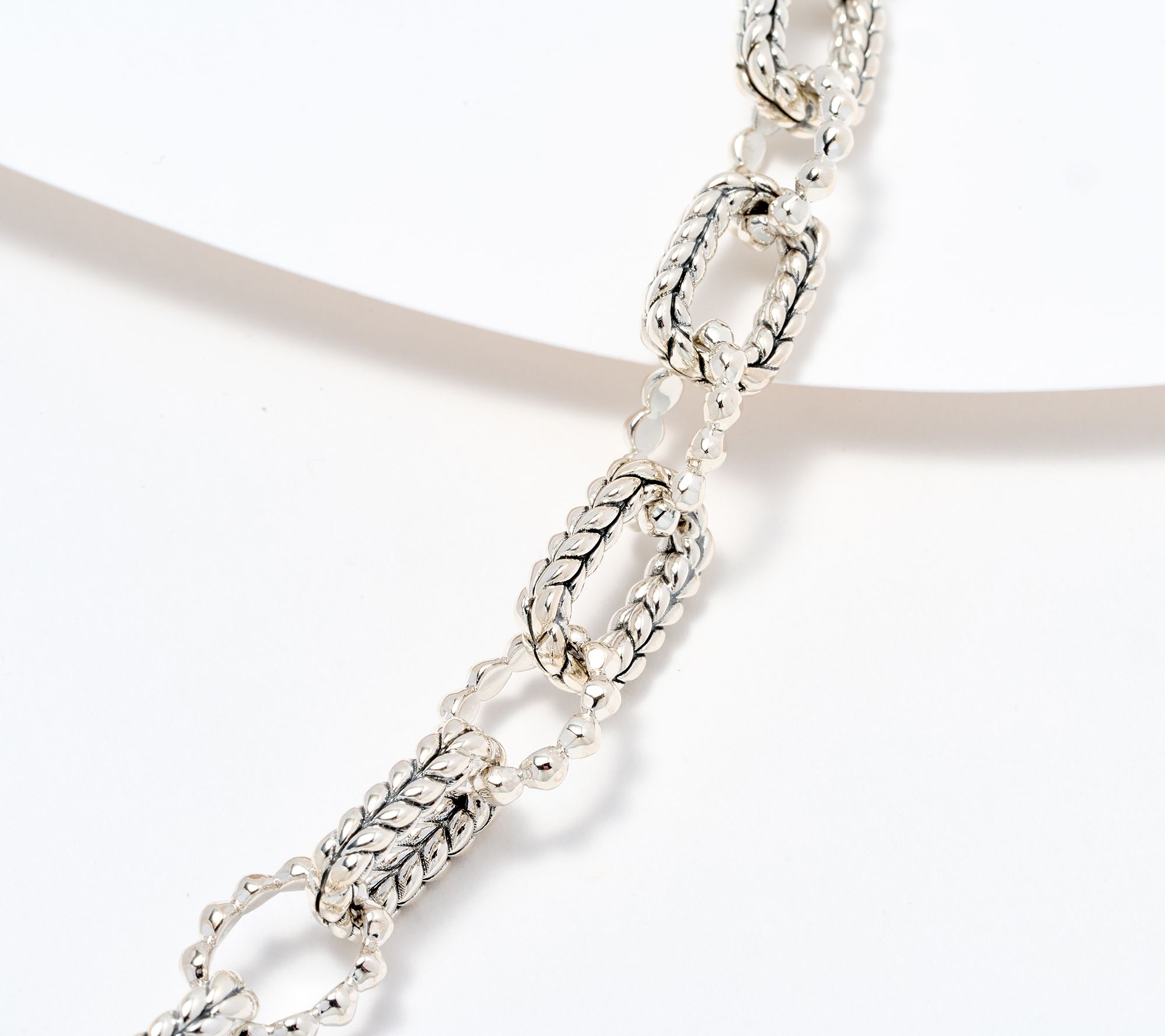 JAI Sterling Silver Hammered Bead Bold Link 18