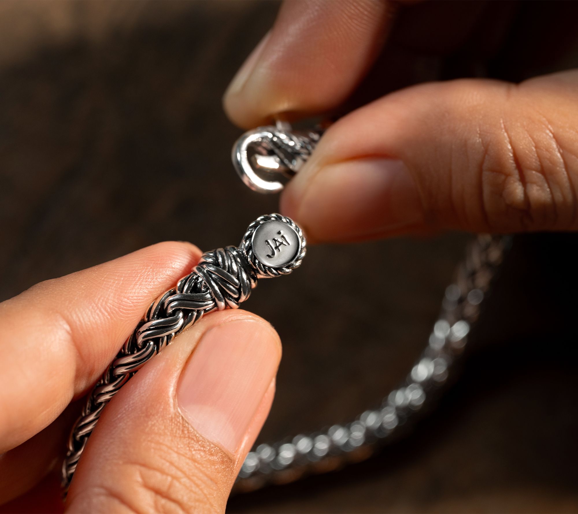 JAI Sterling Silver 5.3mm Handwoven Legacy Chain Bracelet, 22.0g