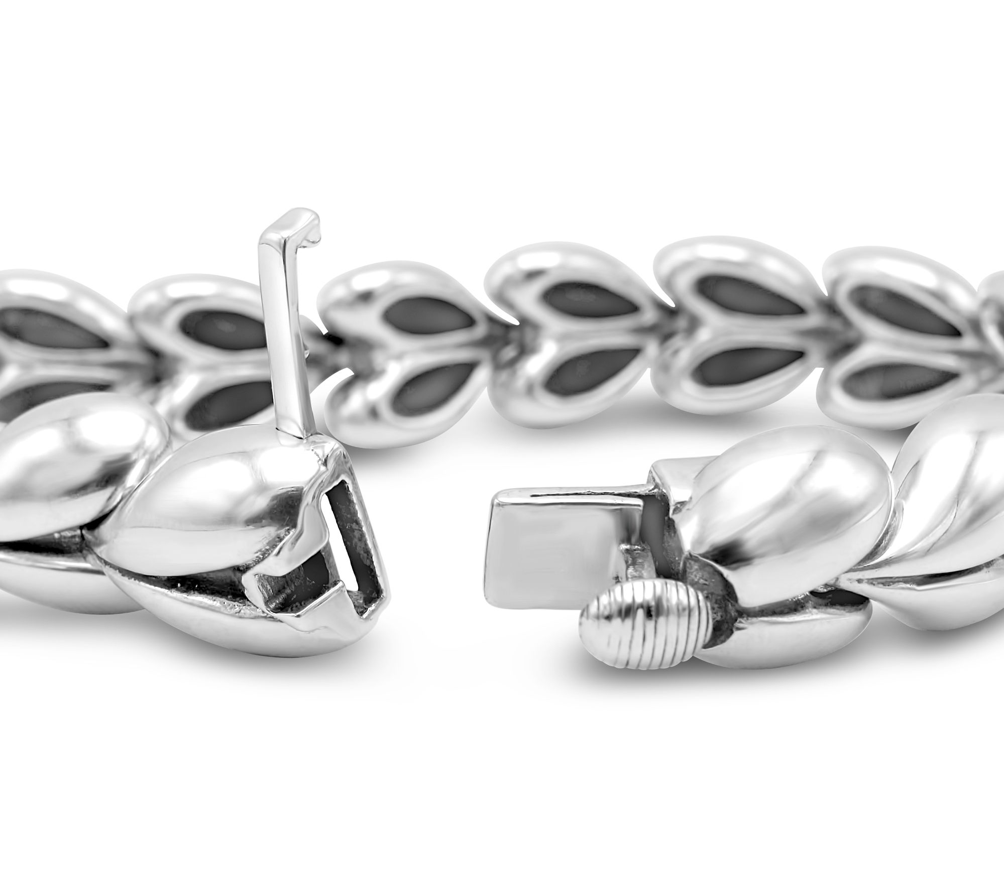 Tiffany Kay Sterling Silver Herringbone Bracelet, 88.37g