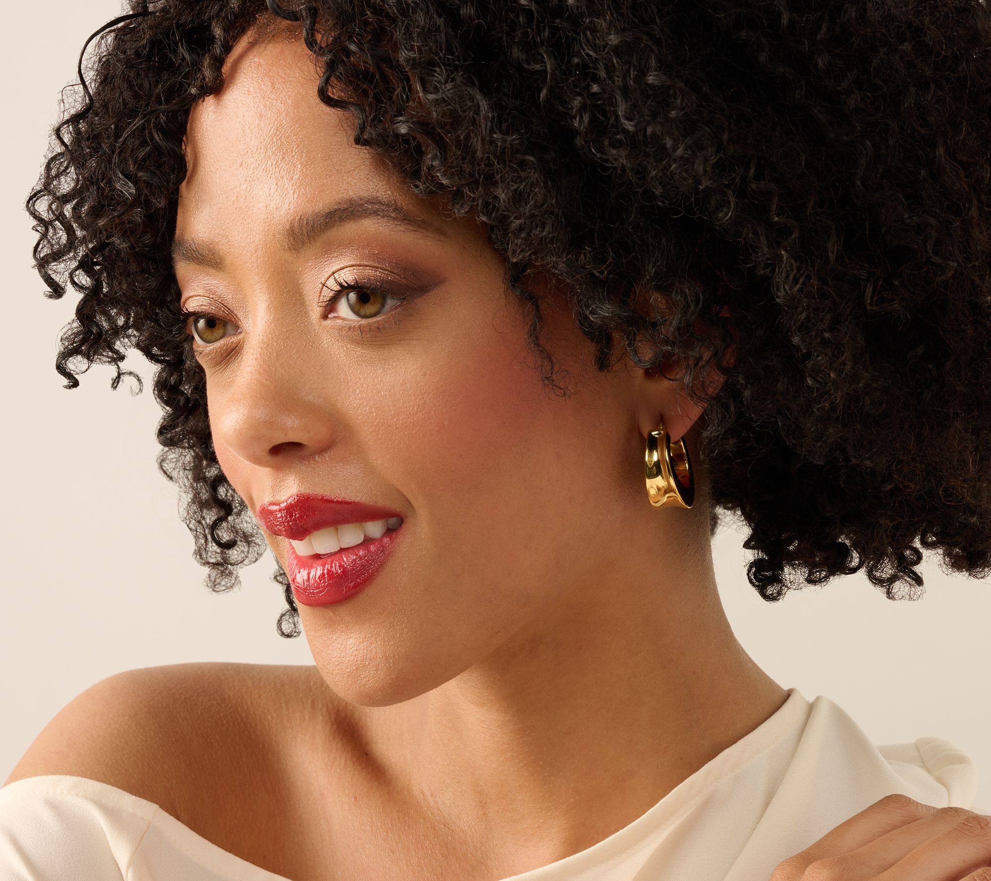 UltraFine 950 Silver Graduated Concave Center Hoop Earrings