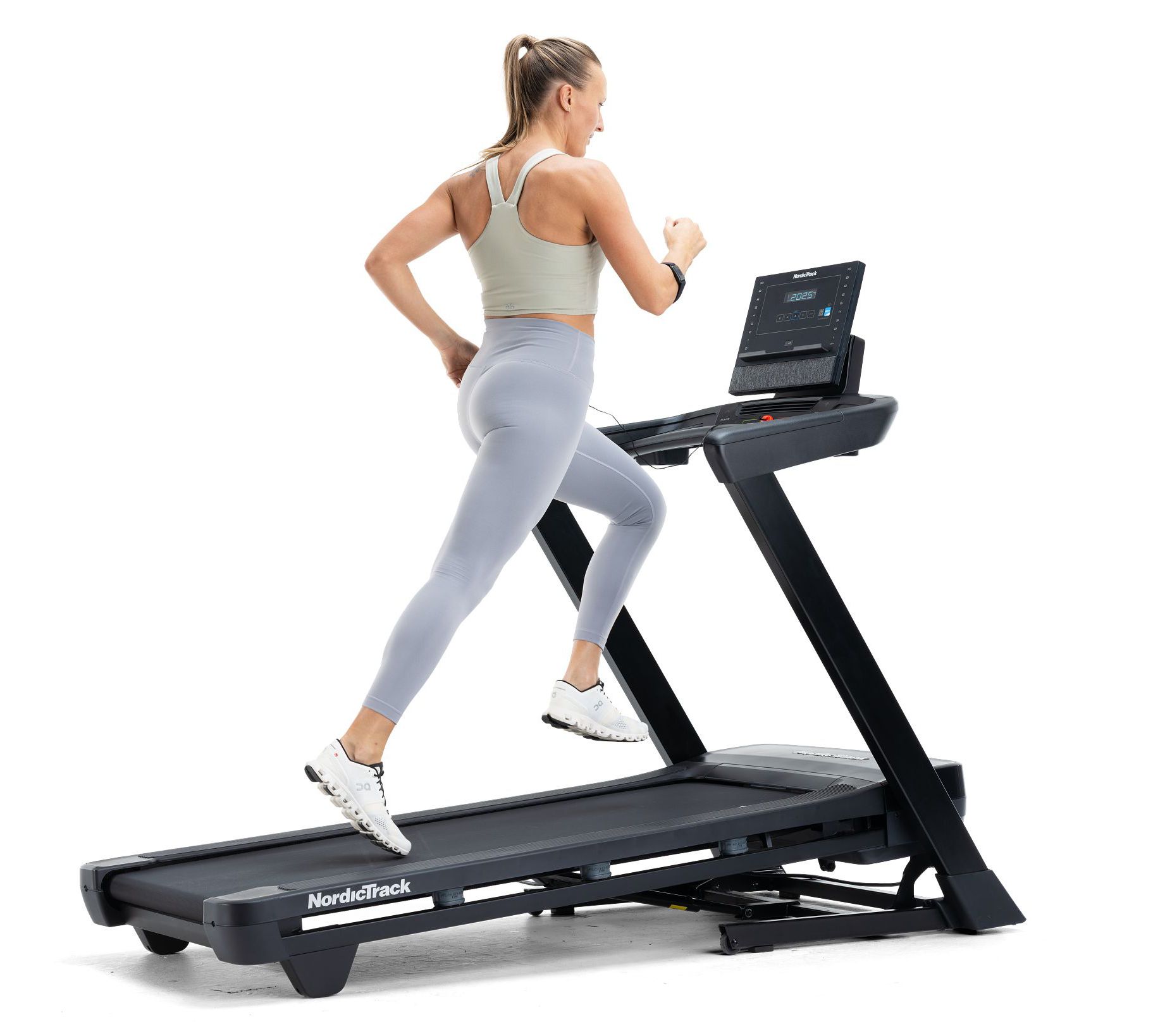 T Series 8 Treadmill