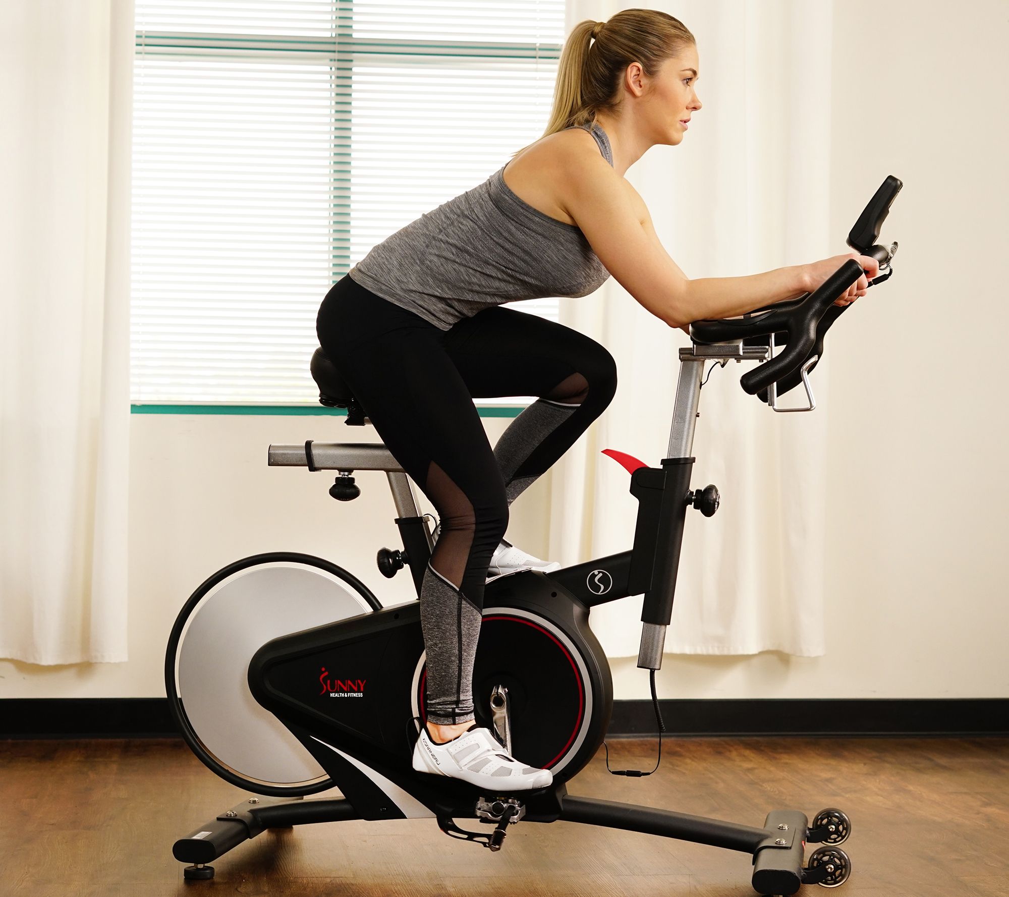 Sunny Health & Fitness Belt Drive Magnetic Indoor Cycling Bik