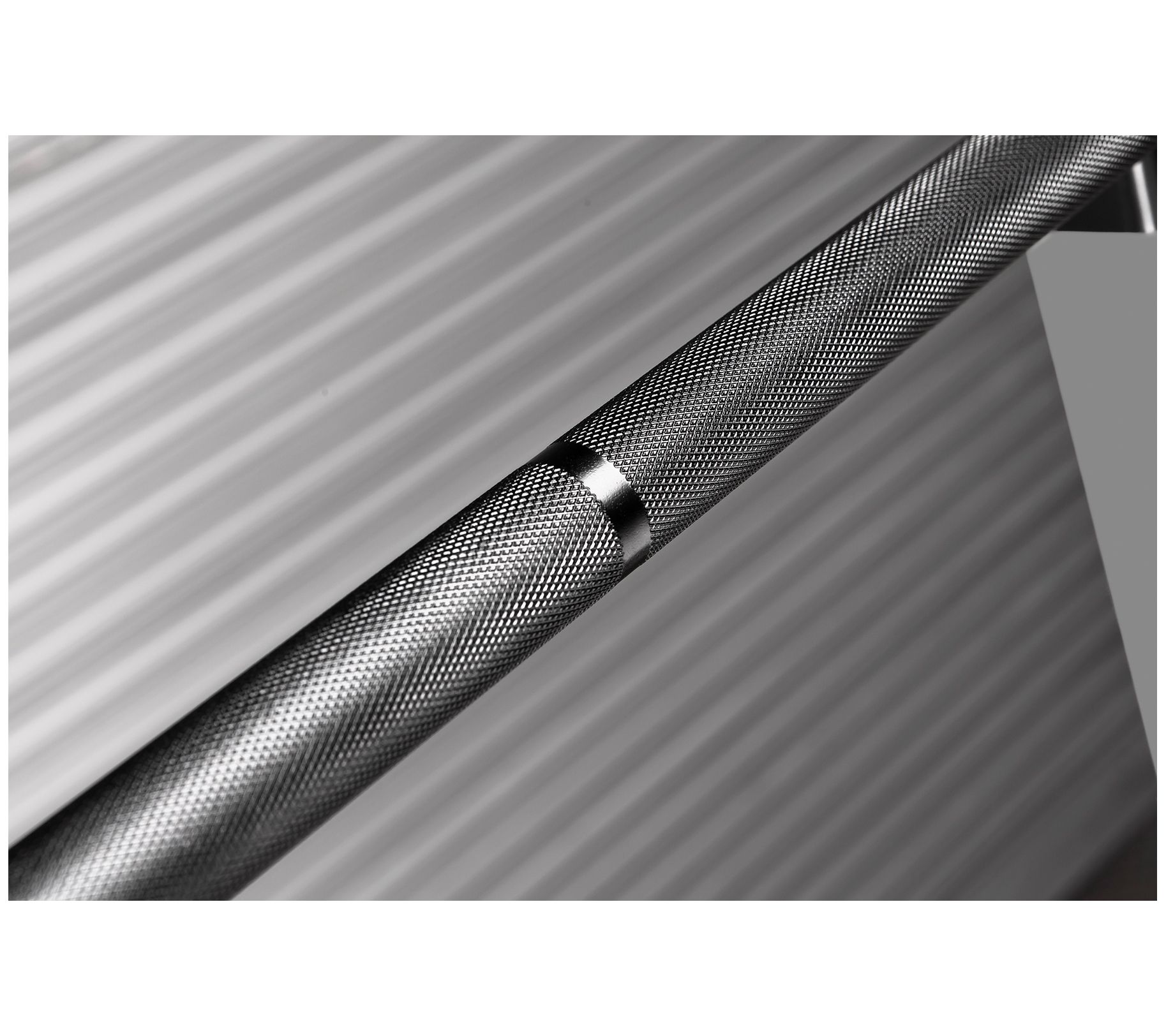 Steelbody 45 lb Olympic Barbell